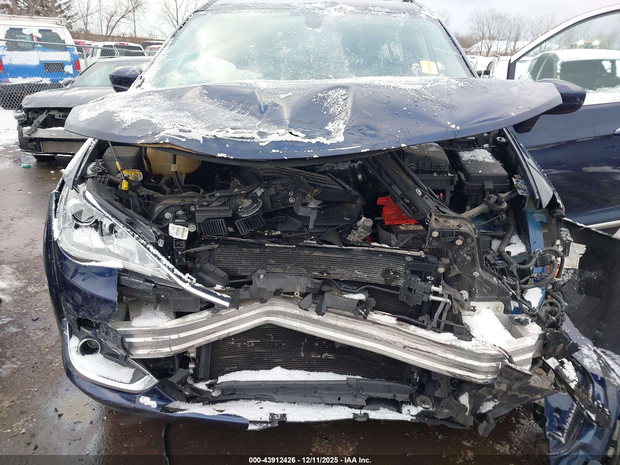 CHRYSLER PACIFICA image 6