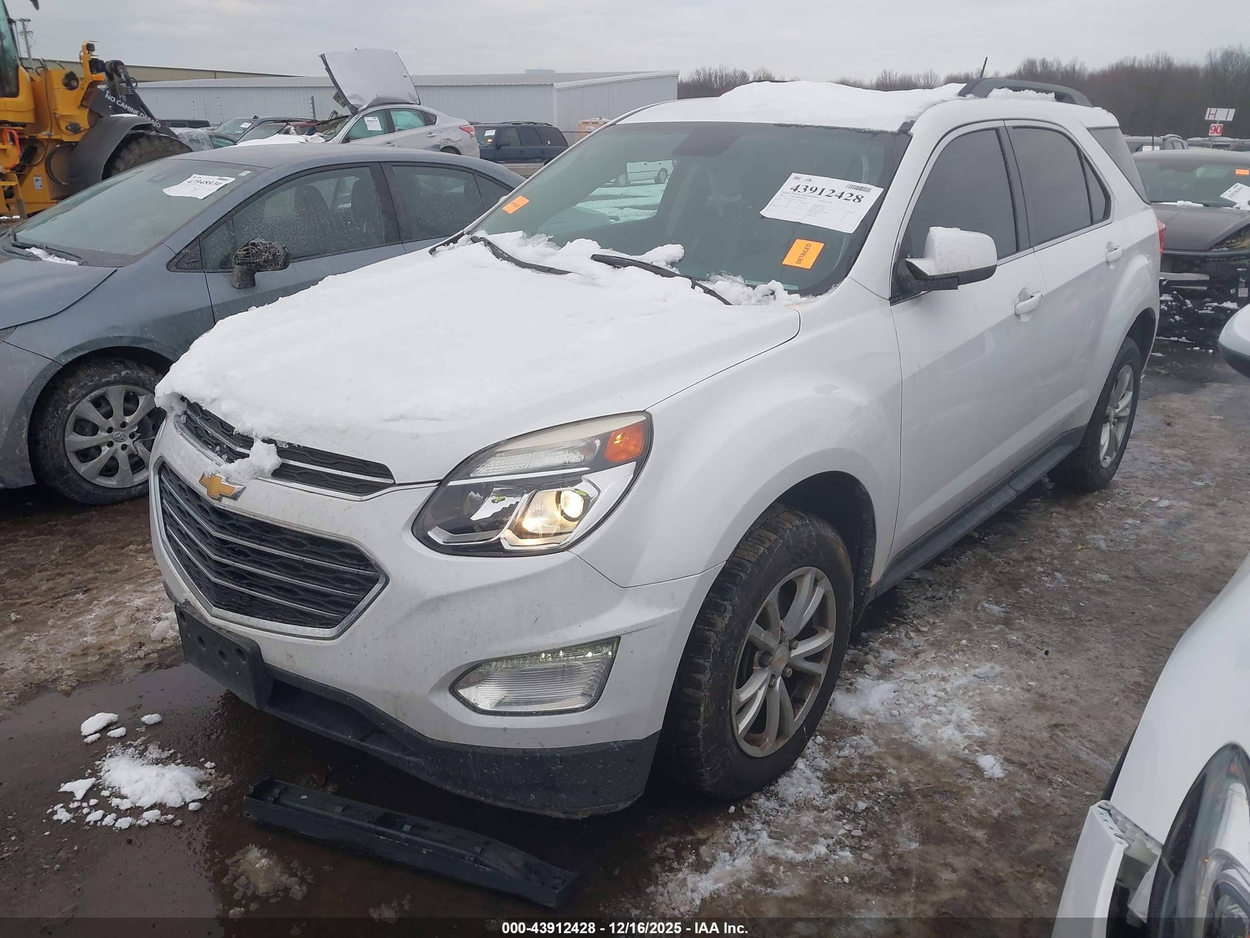 CHEVROLET EQUINOX image 2