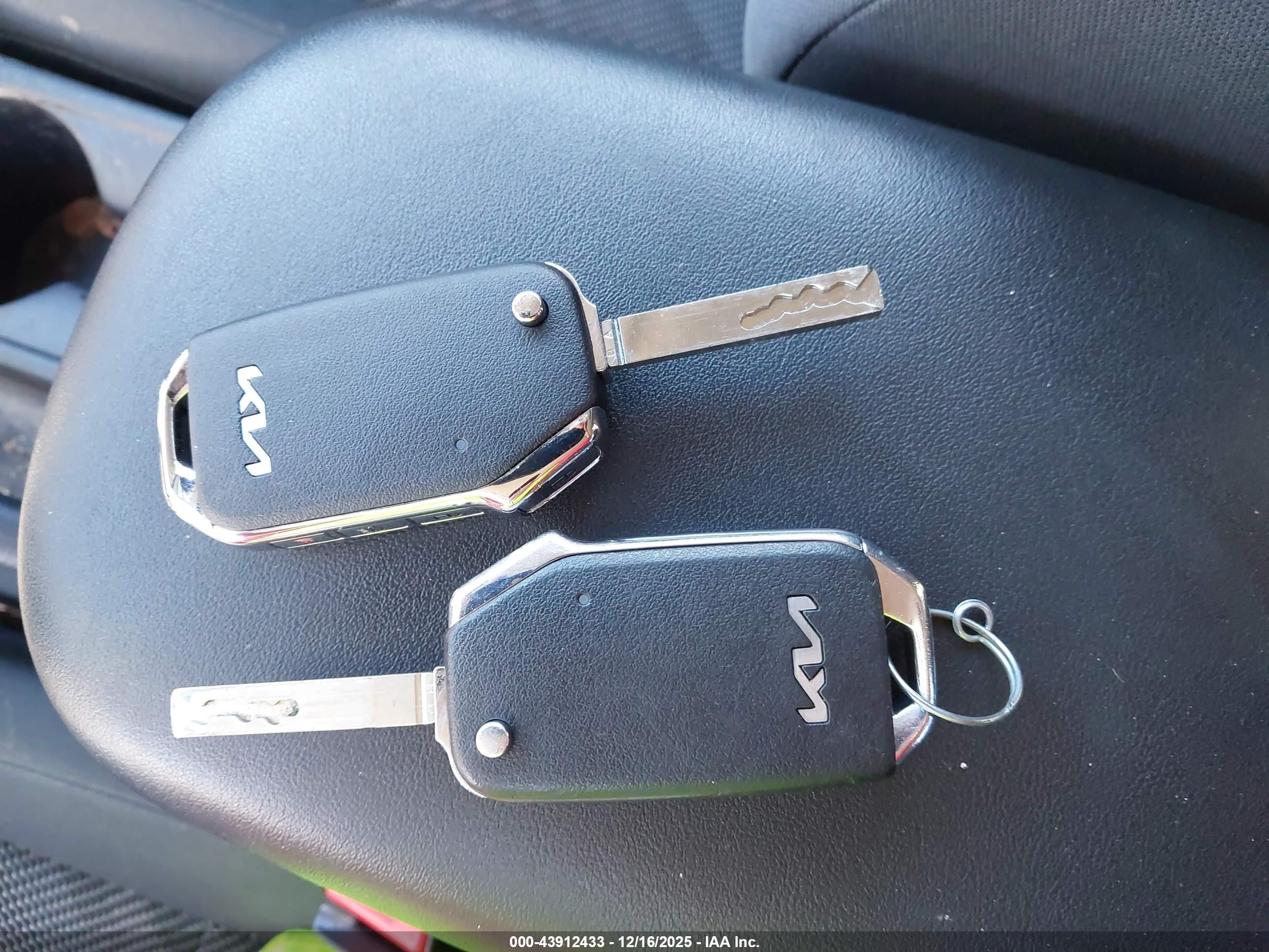 KIA SELTOS image 11