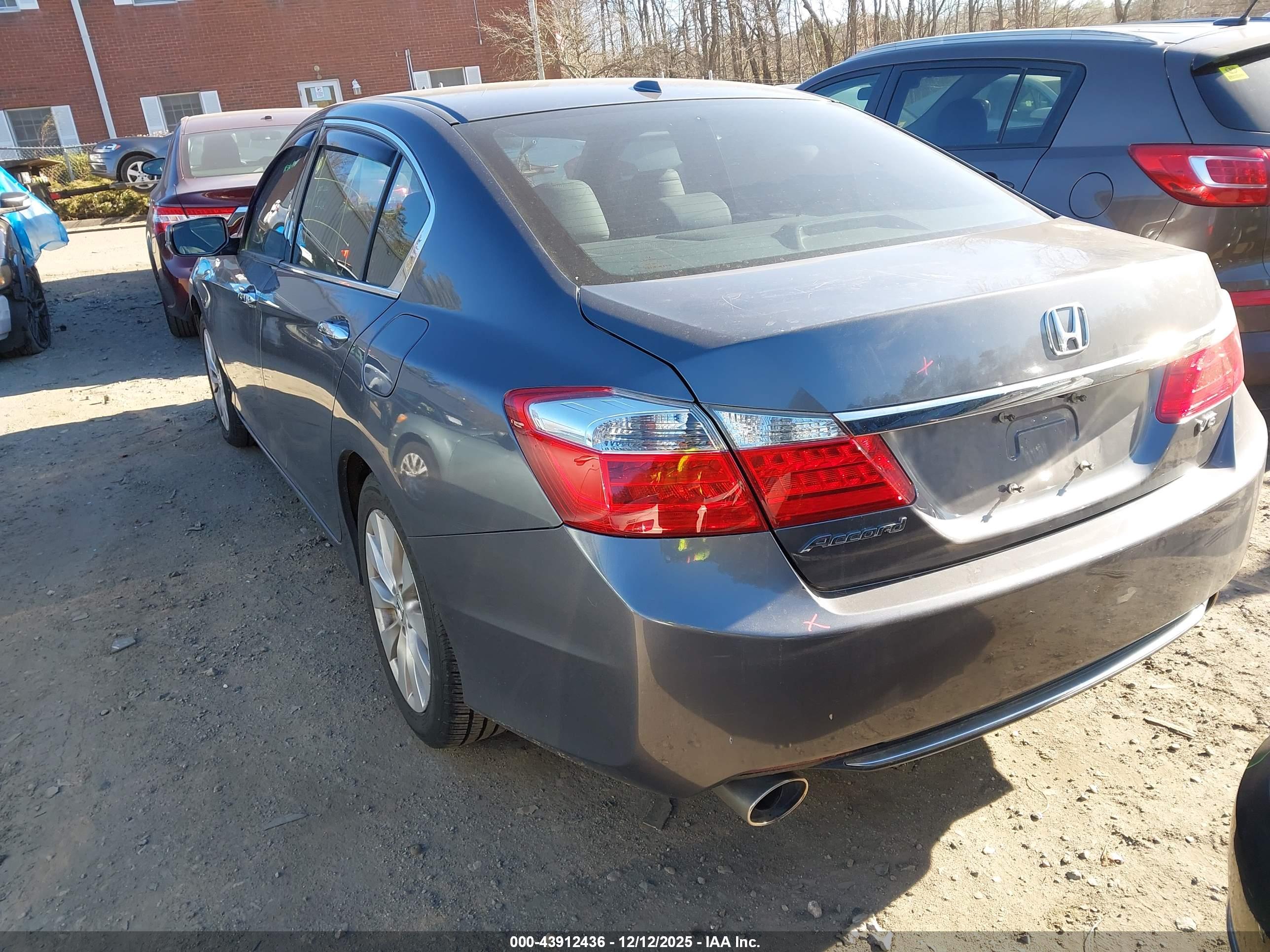 HONDA ACCORD image 3