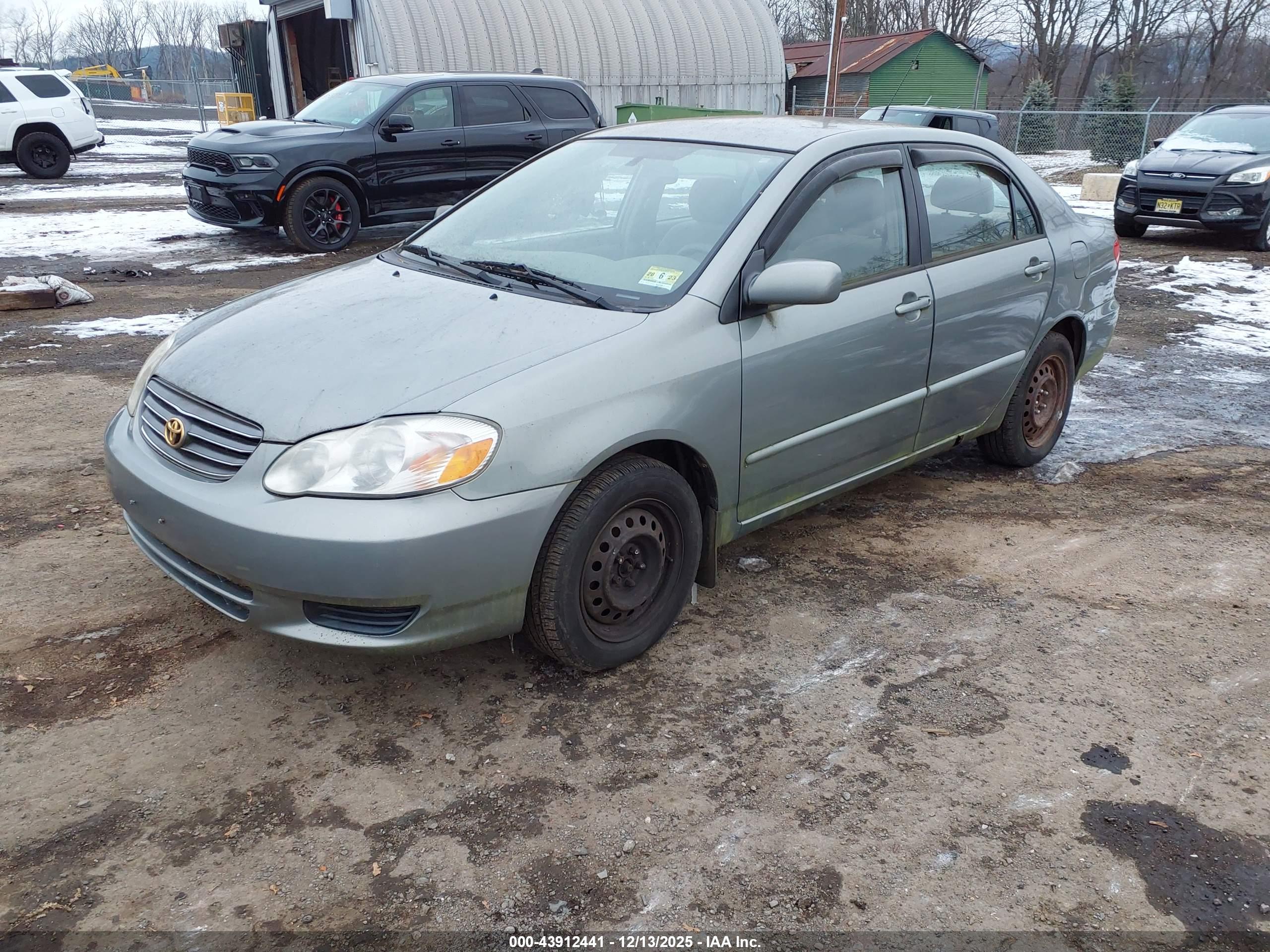 TOYOTA COROLLA image 2