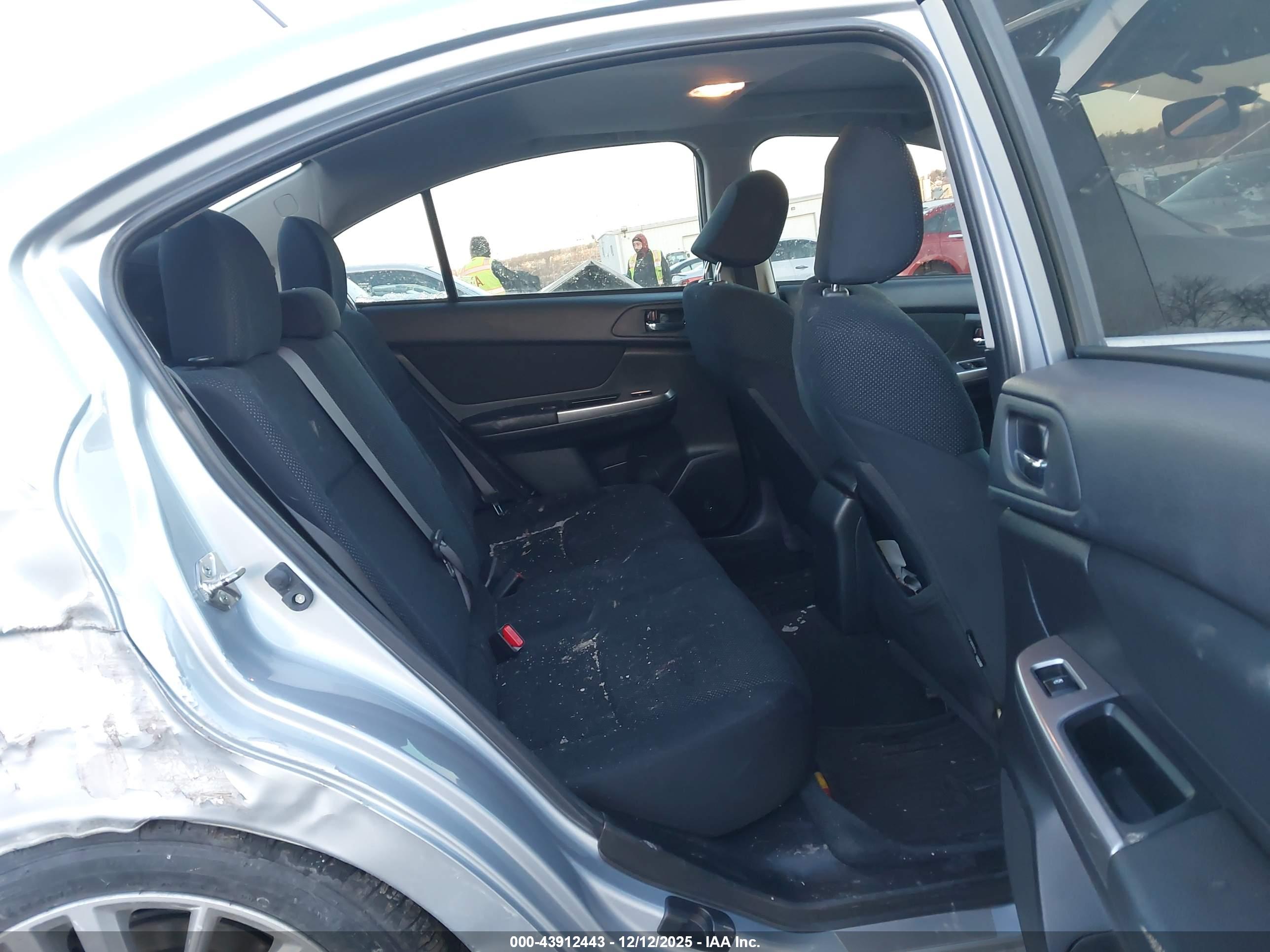 SUBARU IMPREZA image 8