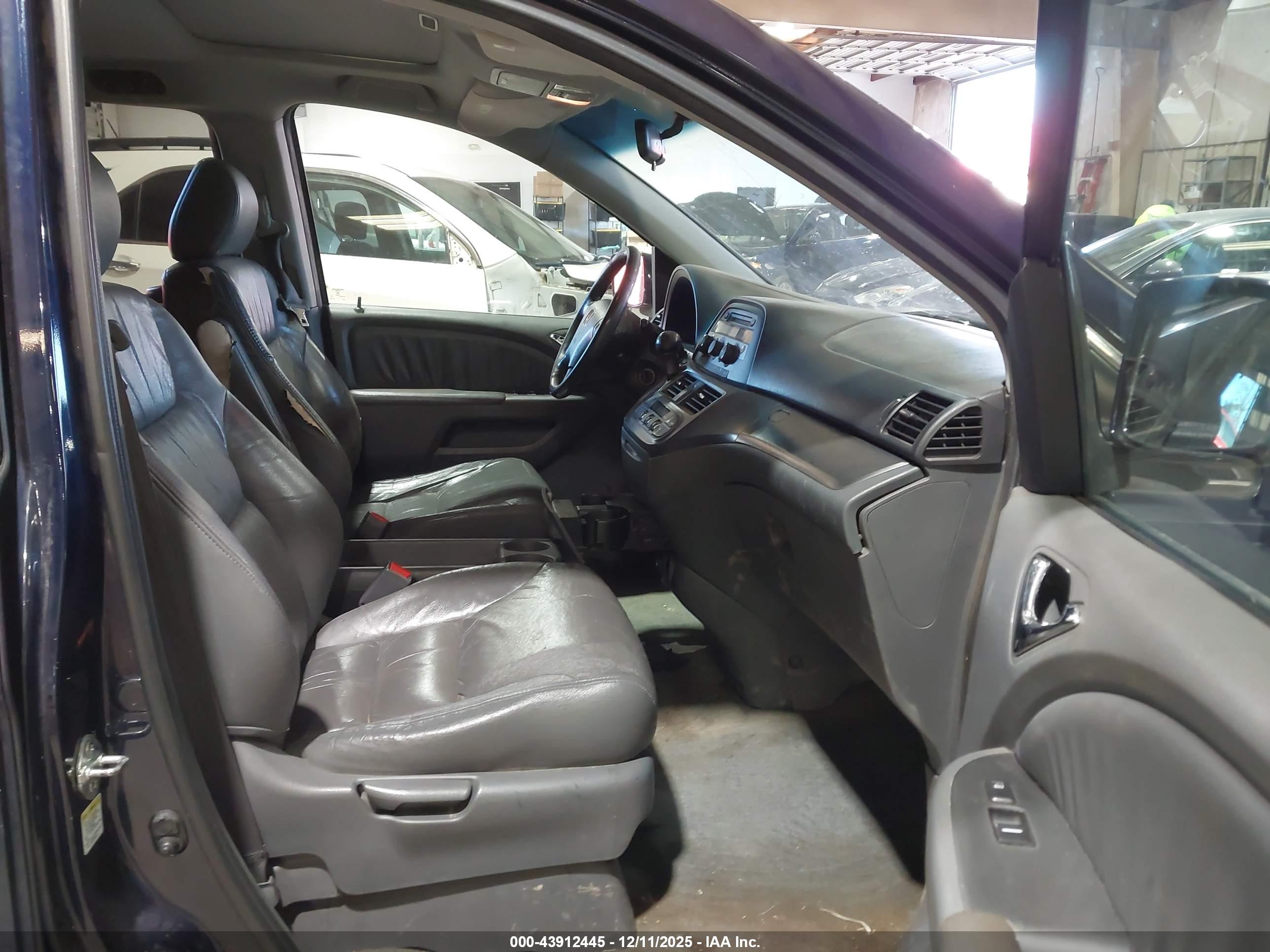HONDA ODYSSEY image 5