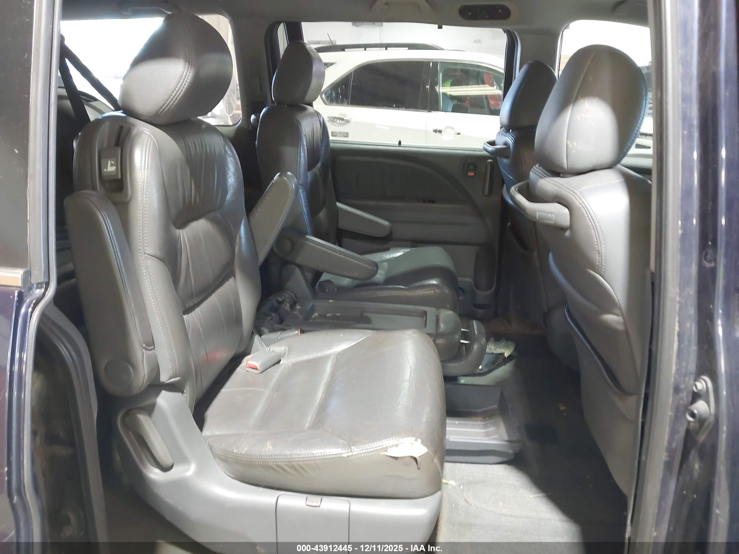 HONDA ODYSSEY image 8
