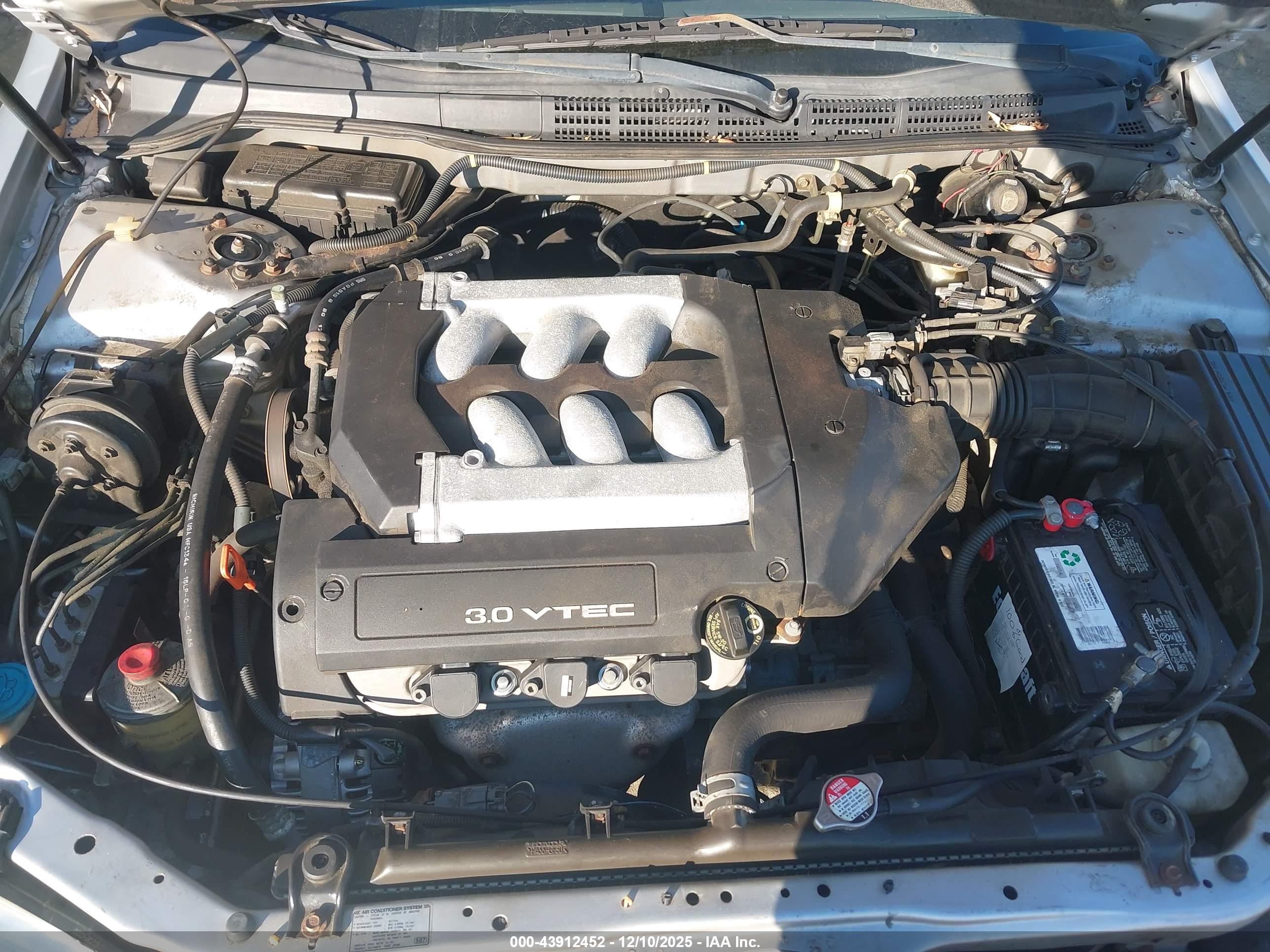 HONDA ACCORD image 10