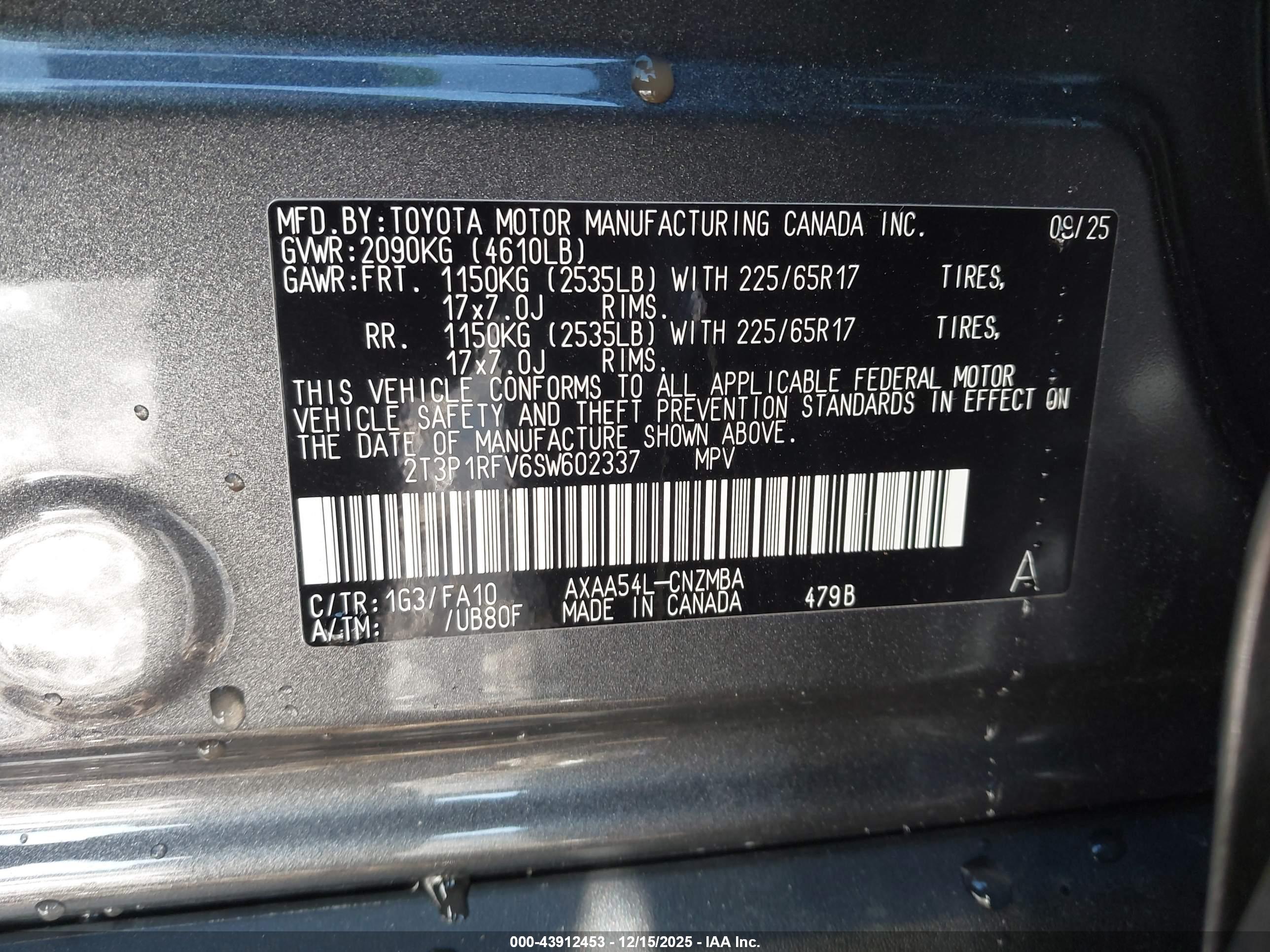 TOYOTA RAV4 image 9