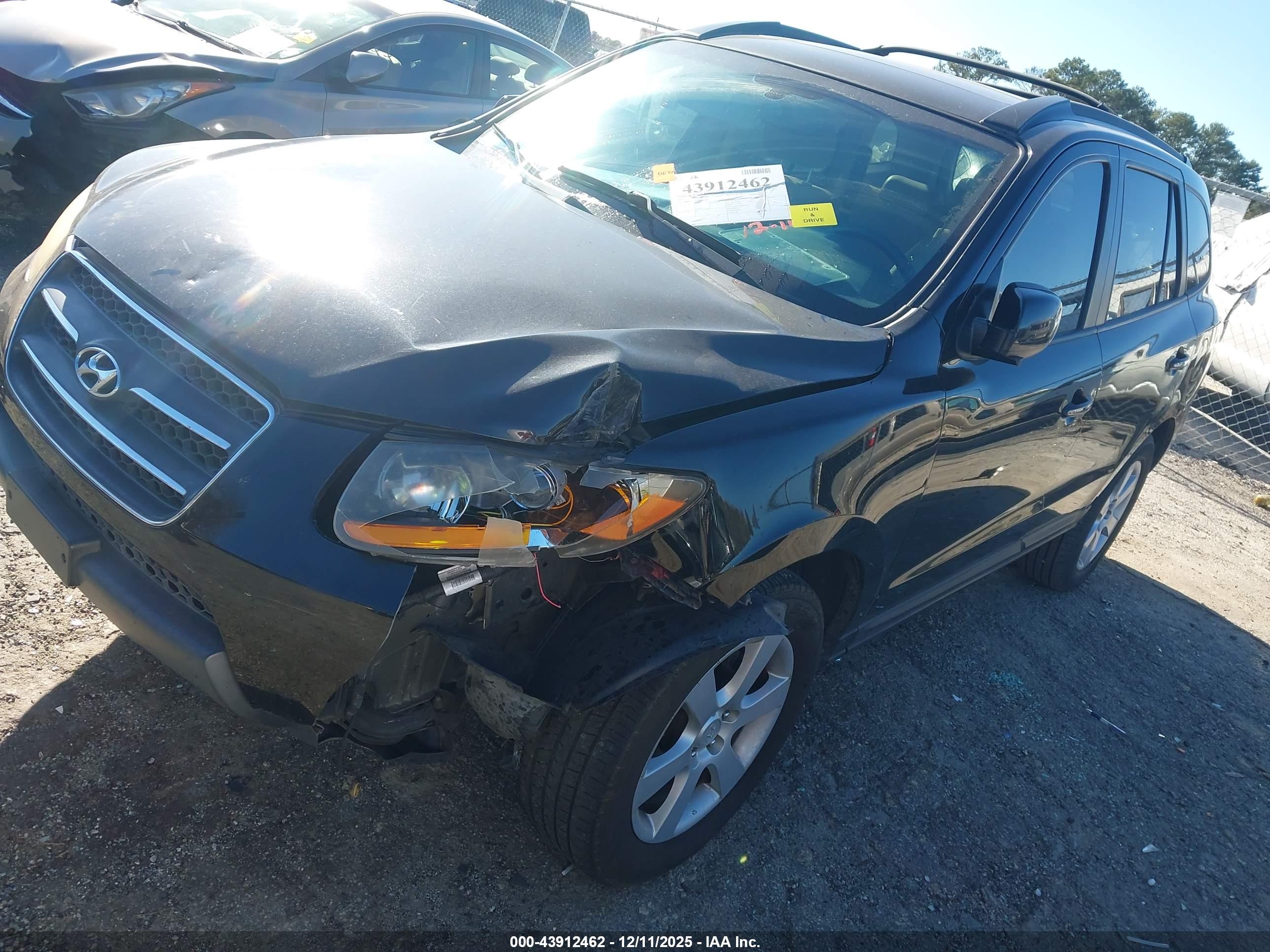 HYUNDAI SANTA image 2