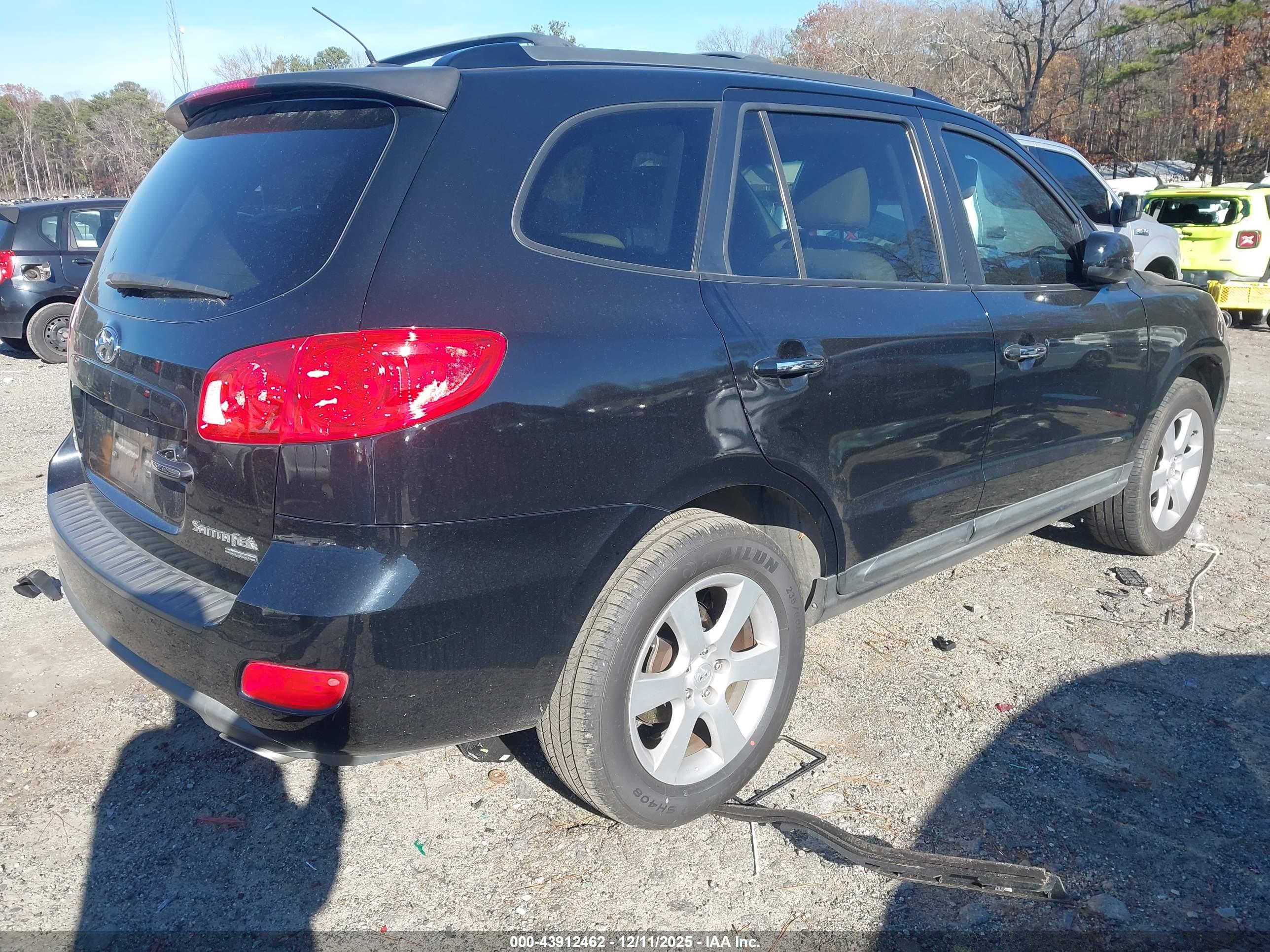 HYUNDAI SANTA image 4