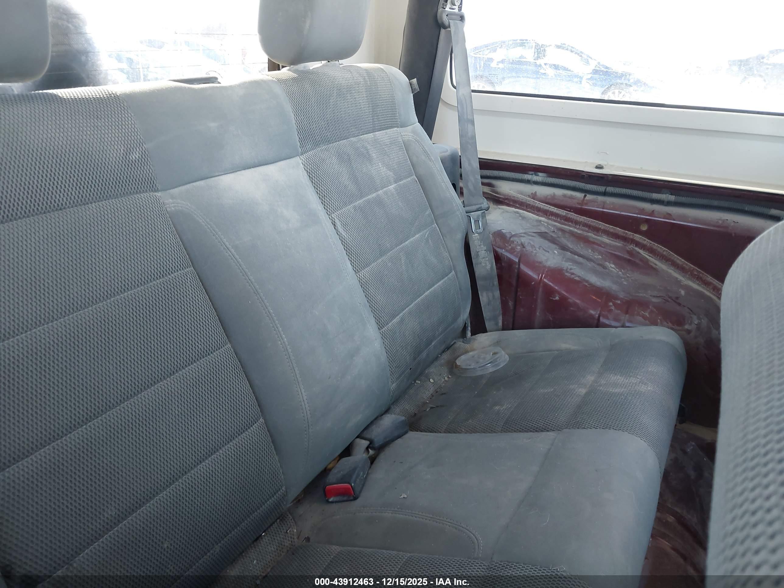 JEEP WRANGLER image 8