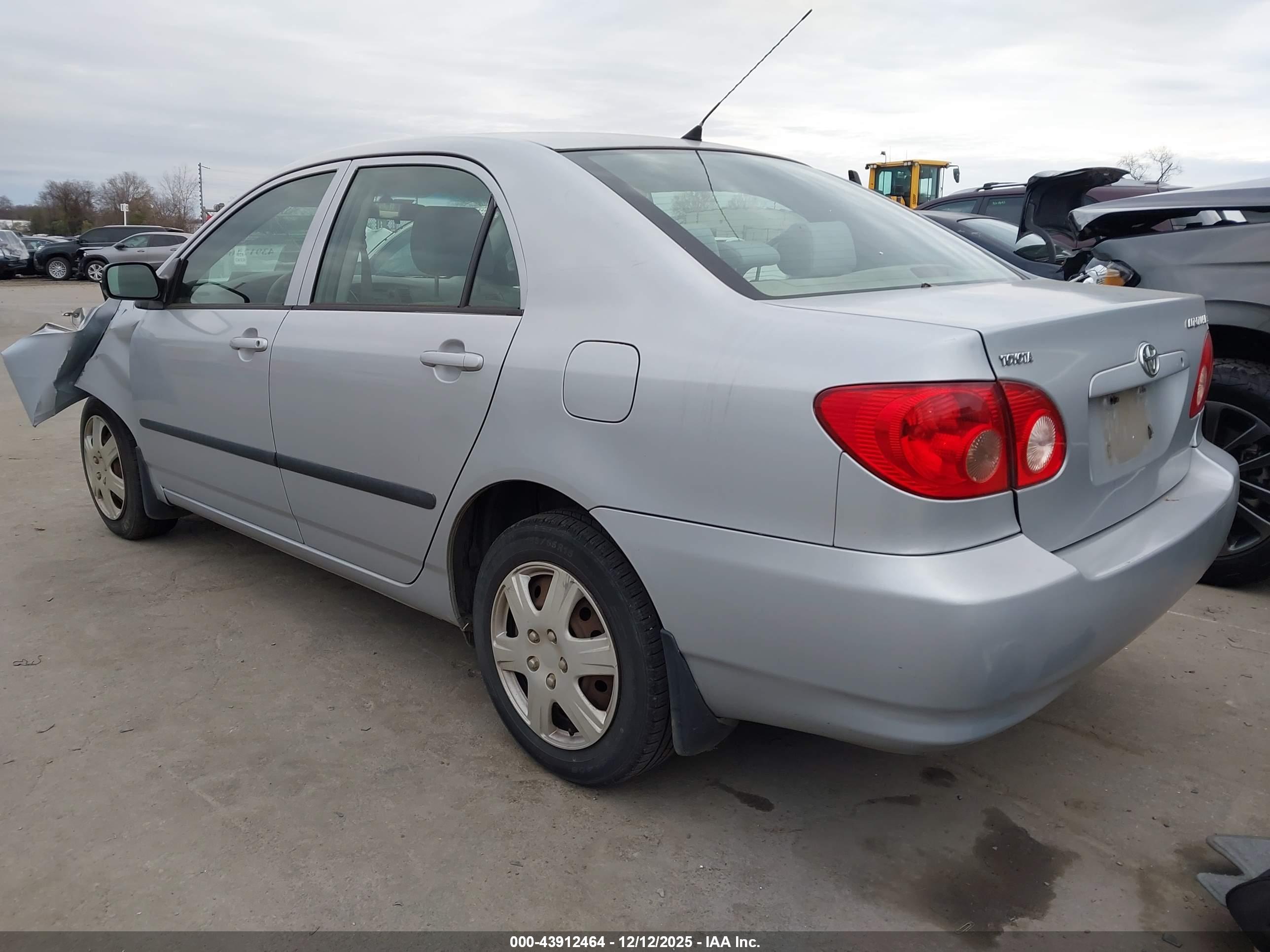 TOYOTA COROLLA image 3
