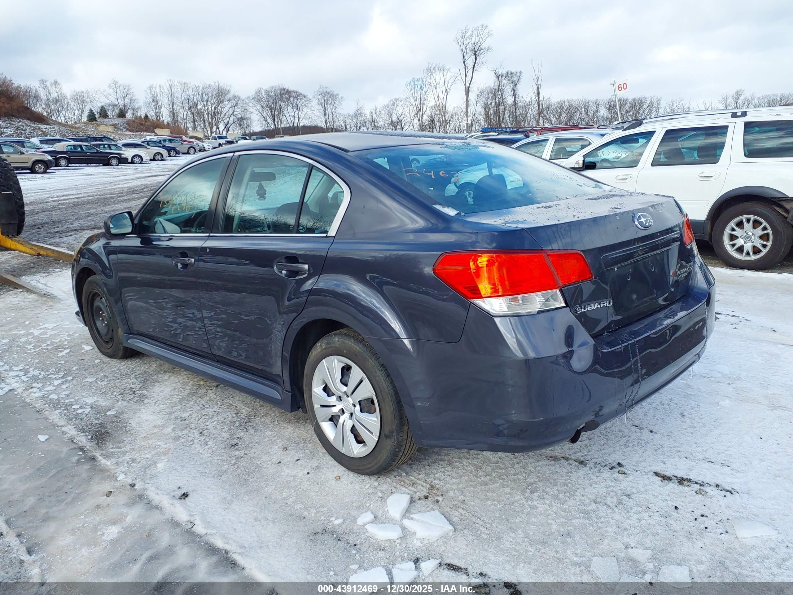 SUBARU LEGACY image 3