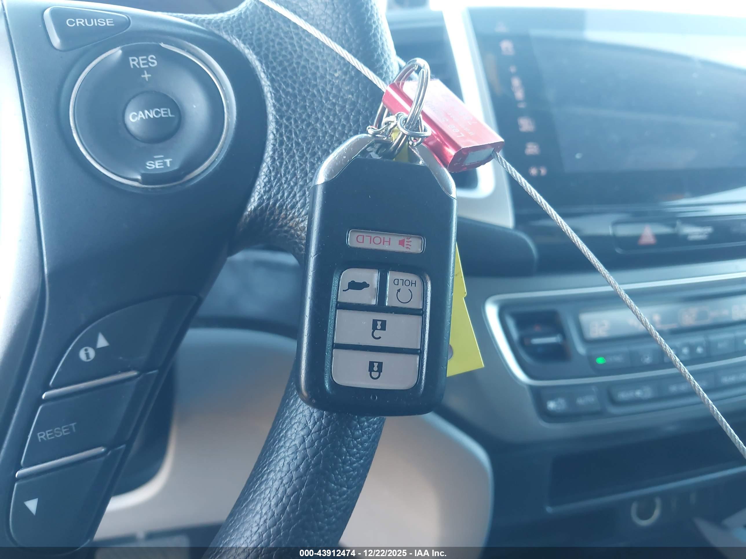 HONDA PILOT image 11