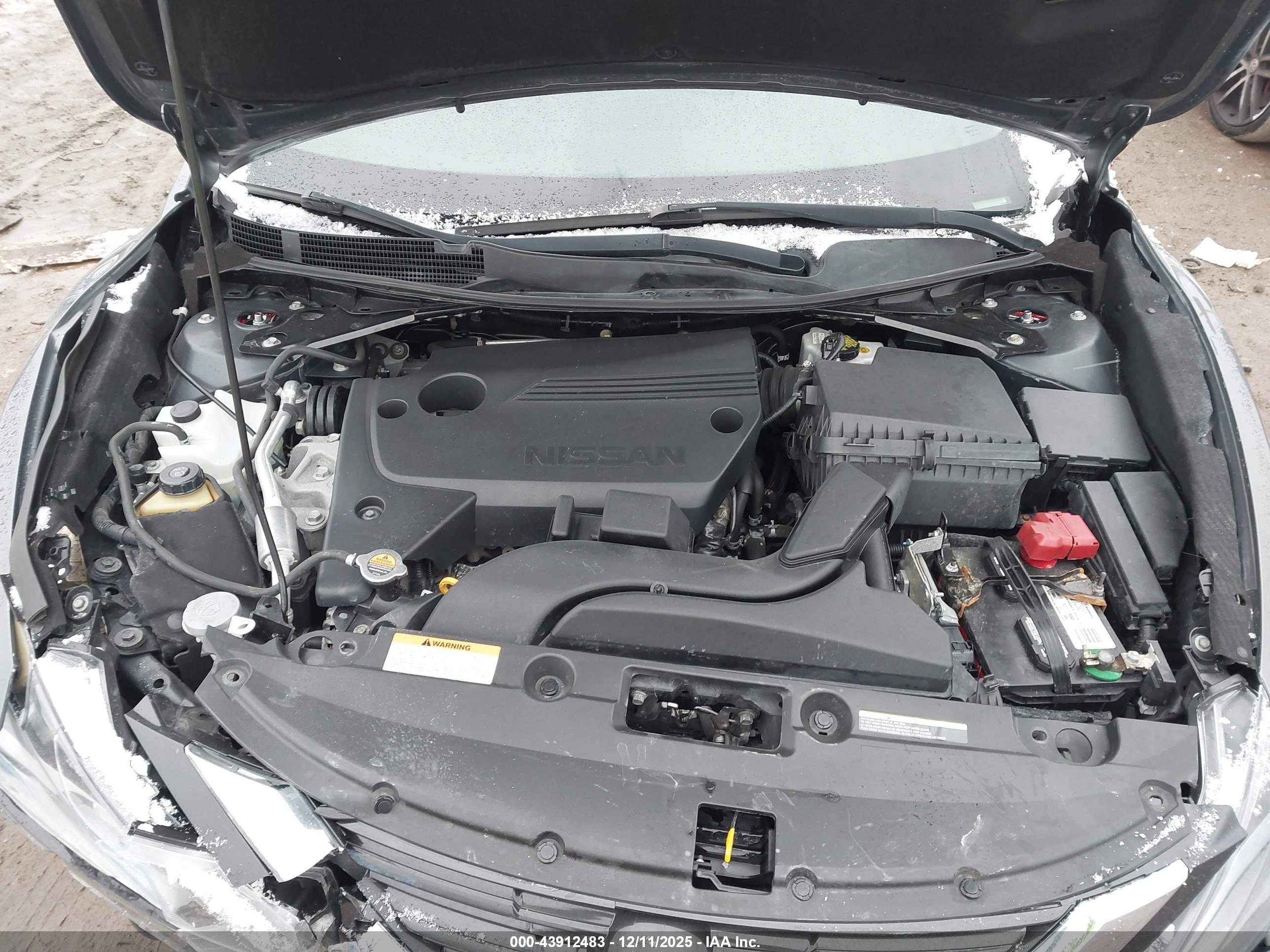 NISSAN ALTIMA image 10