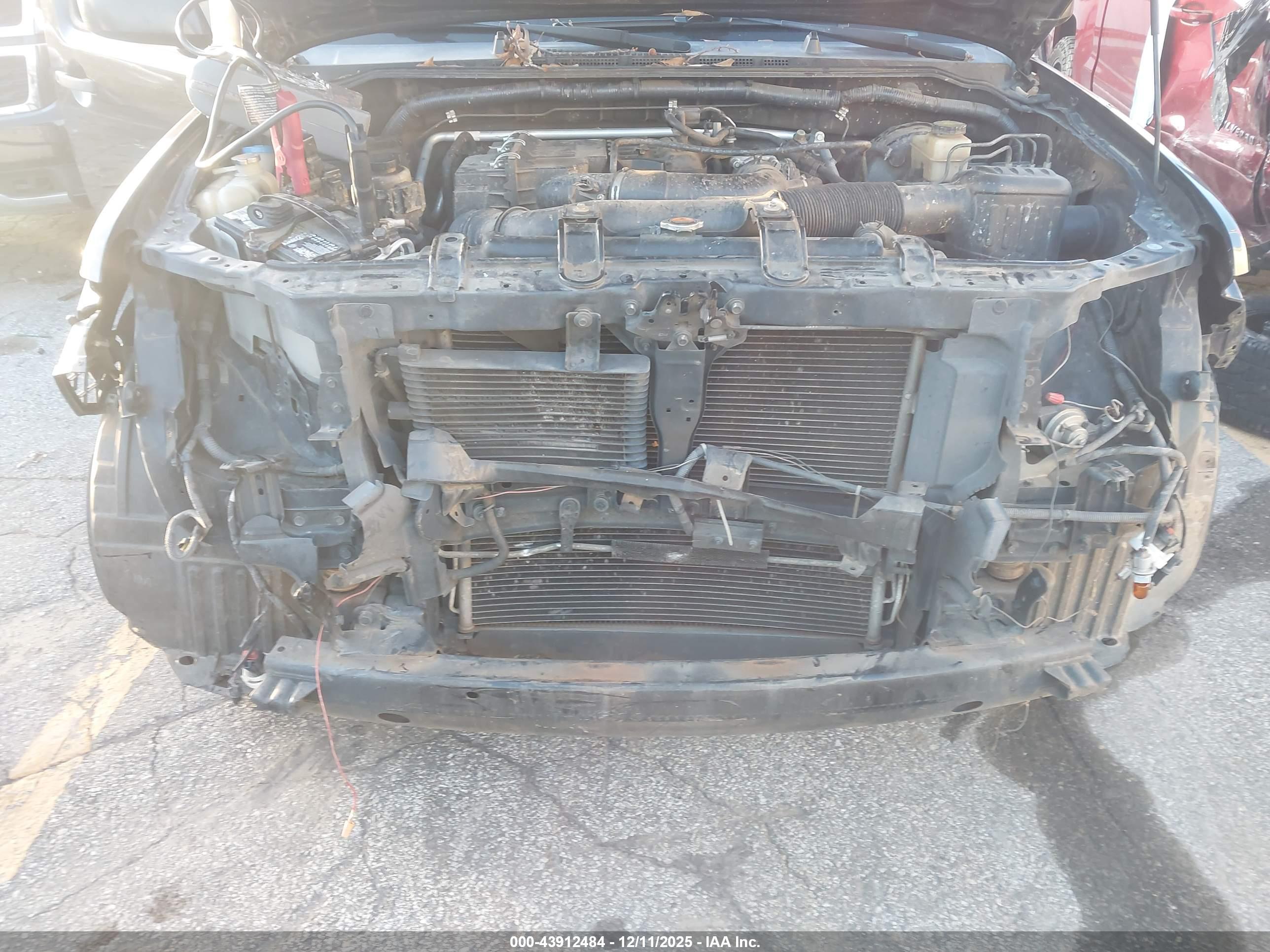 NISSAN FRONTIER image 6