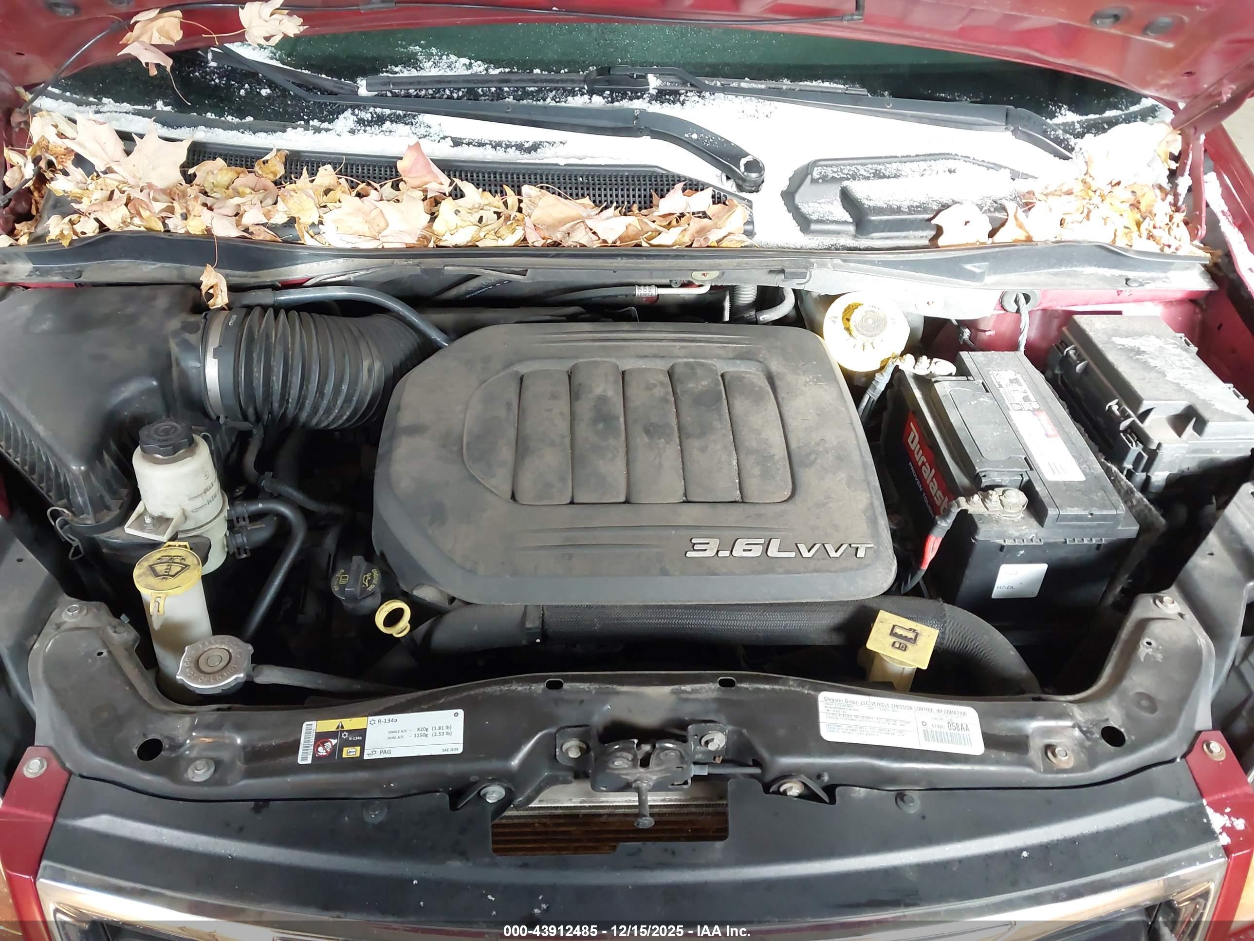 CHRYSLER TOWN image 10