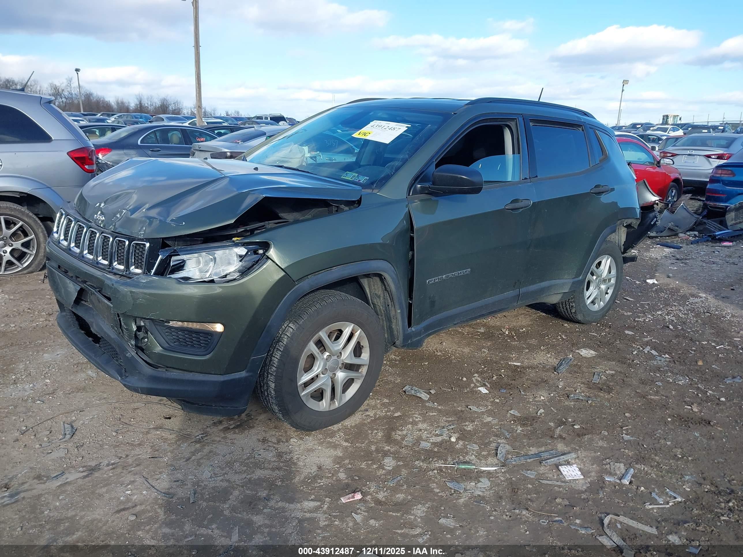 JEEP COMPASS image 2