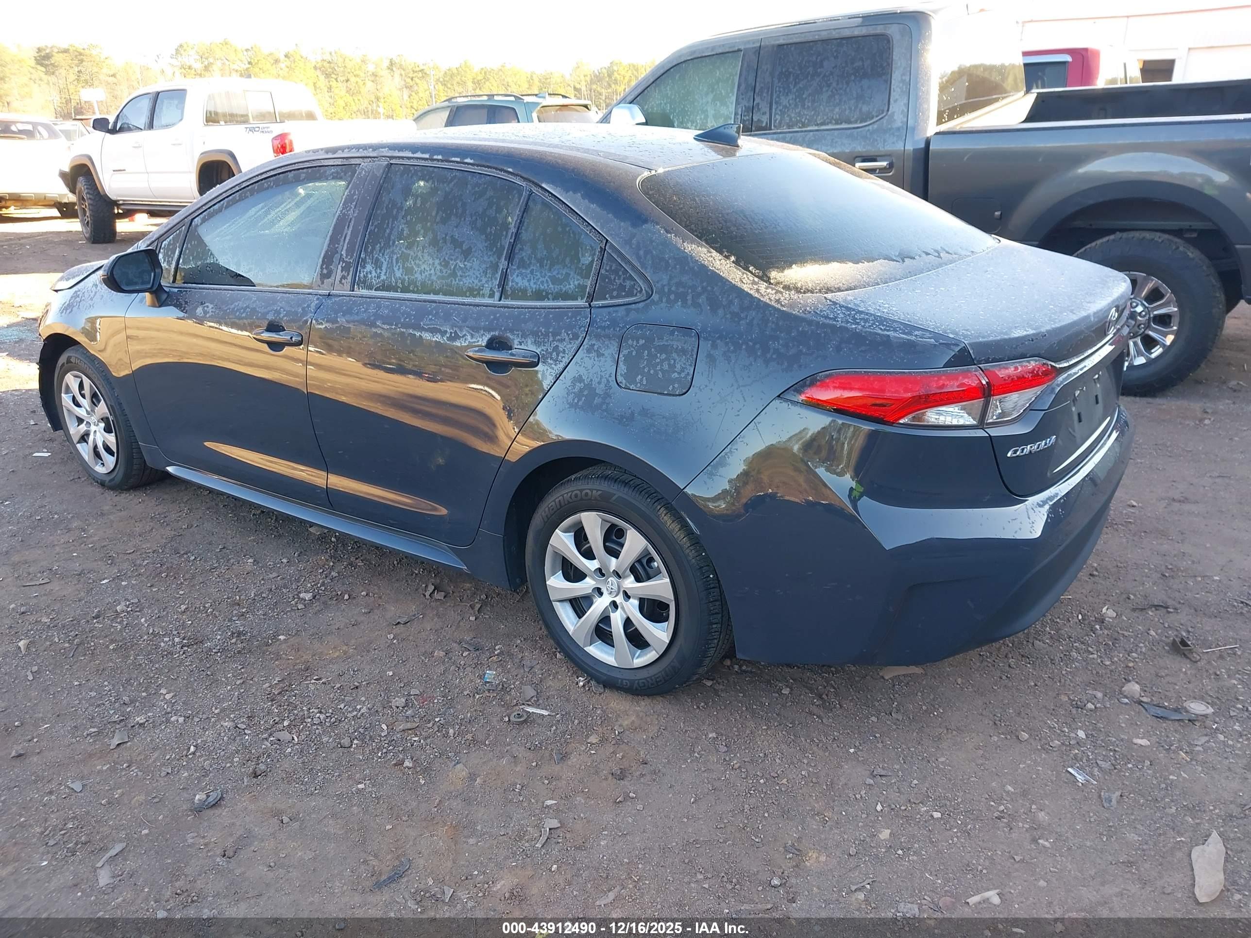 TOYOTA COROLLA image 3