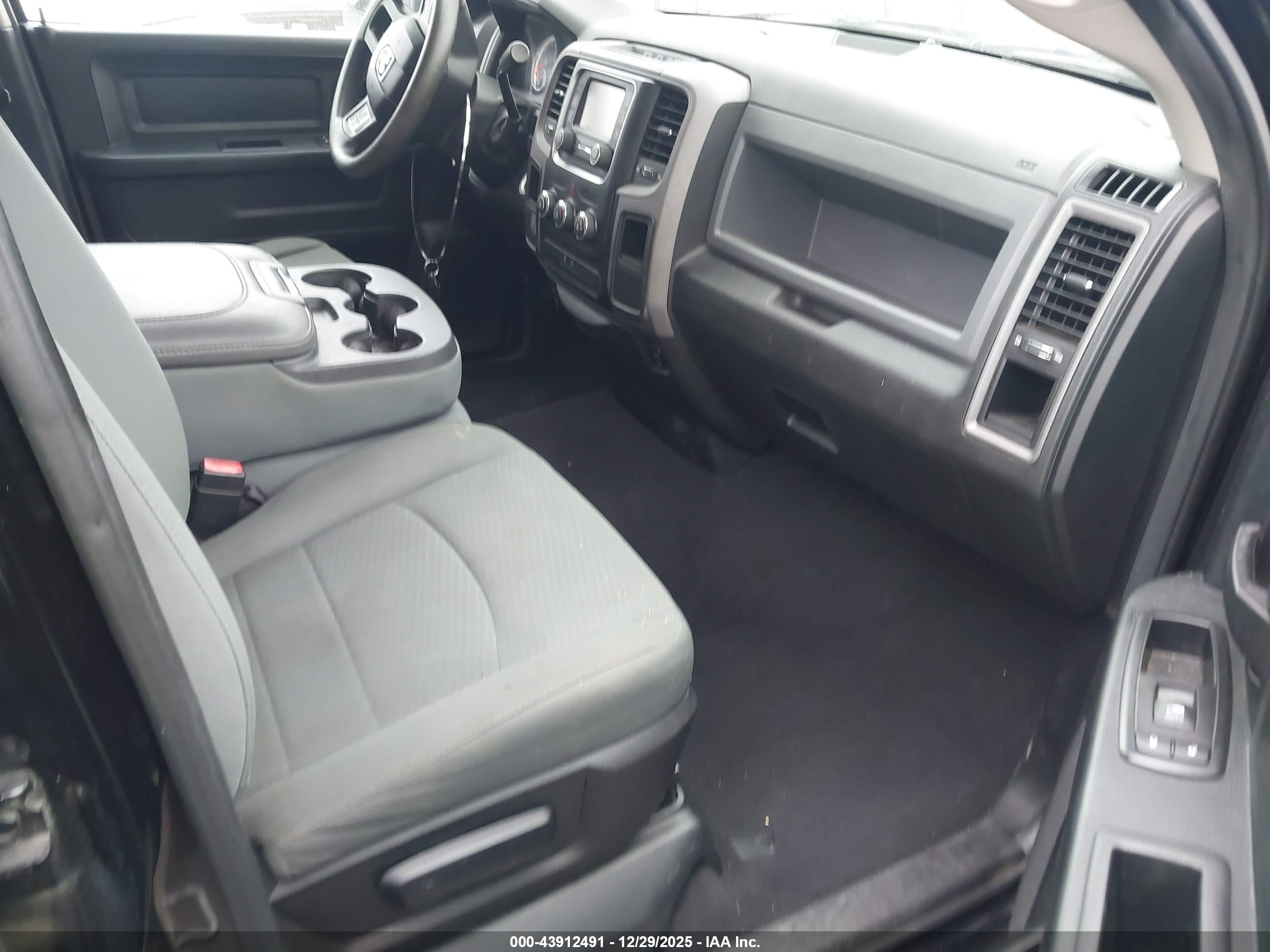 RAM 1500 image 5