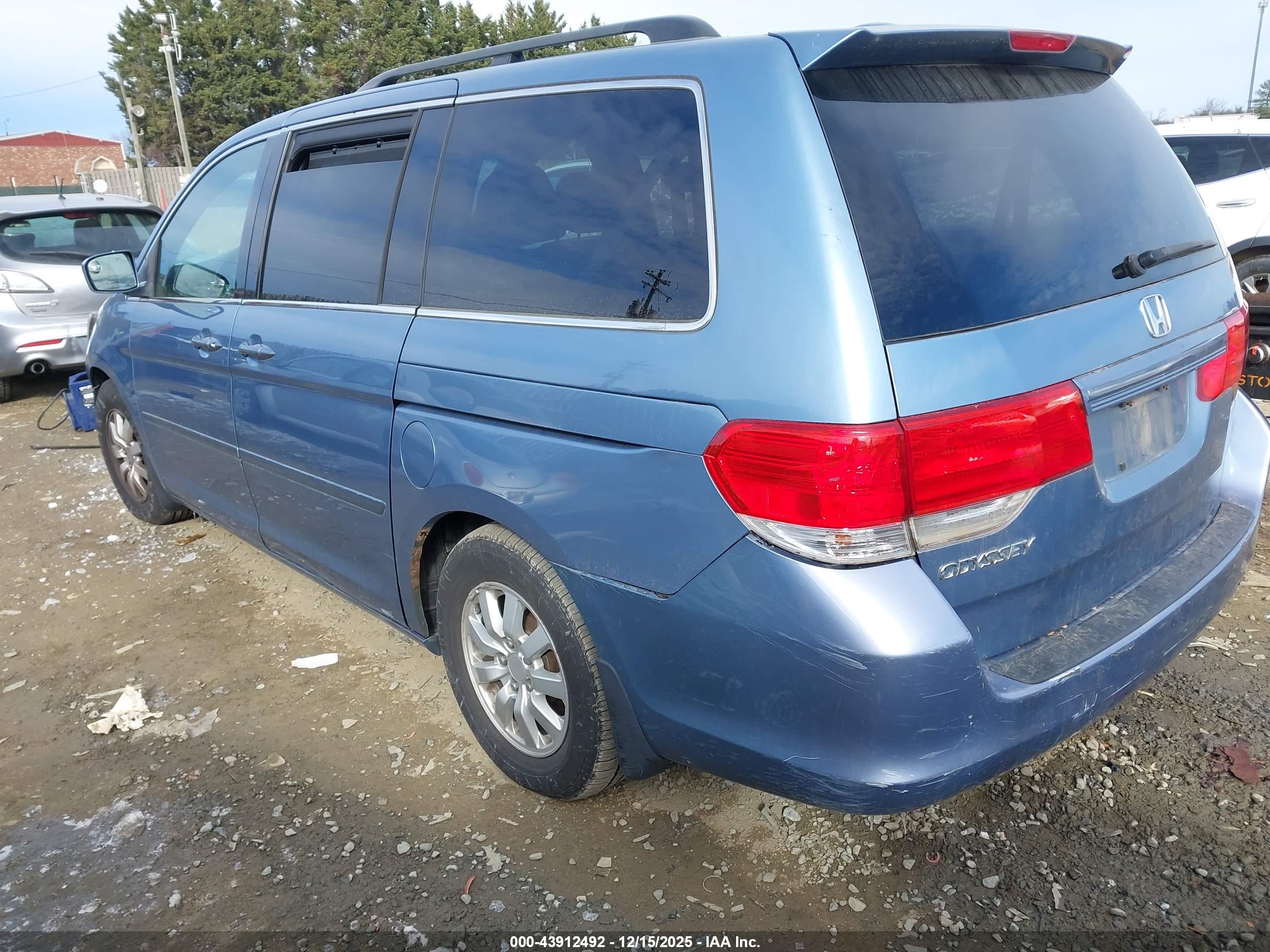 HONDA ODYSSEY image 3