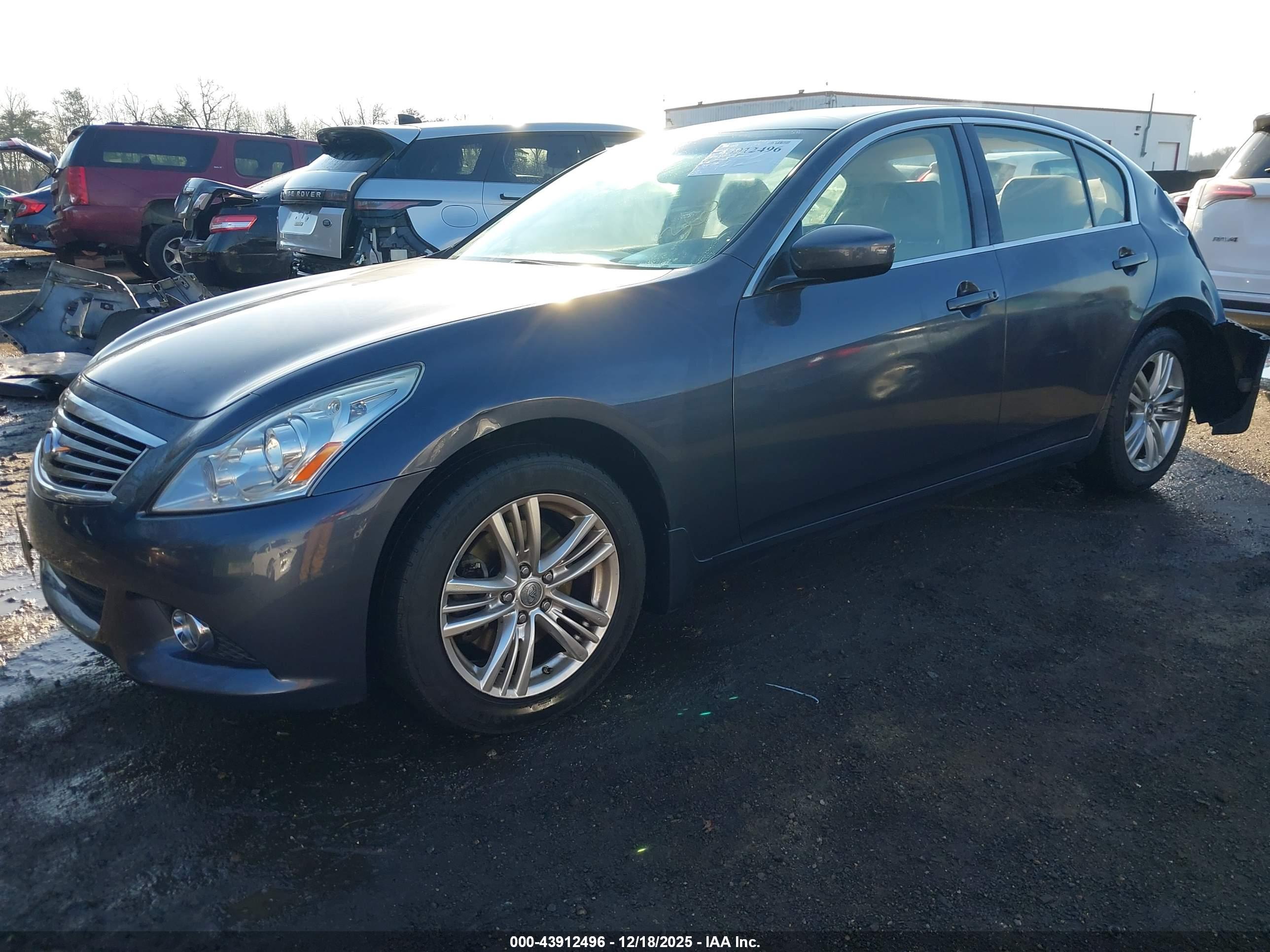 INFINITI G37X image 2