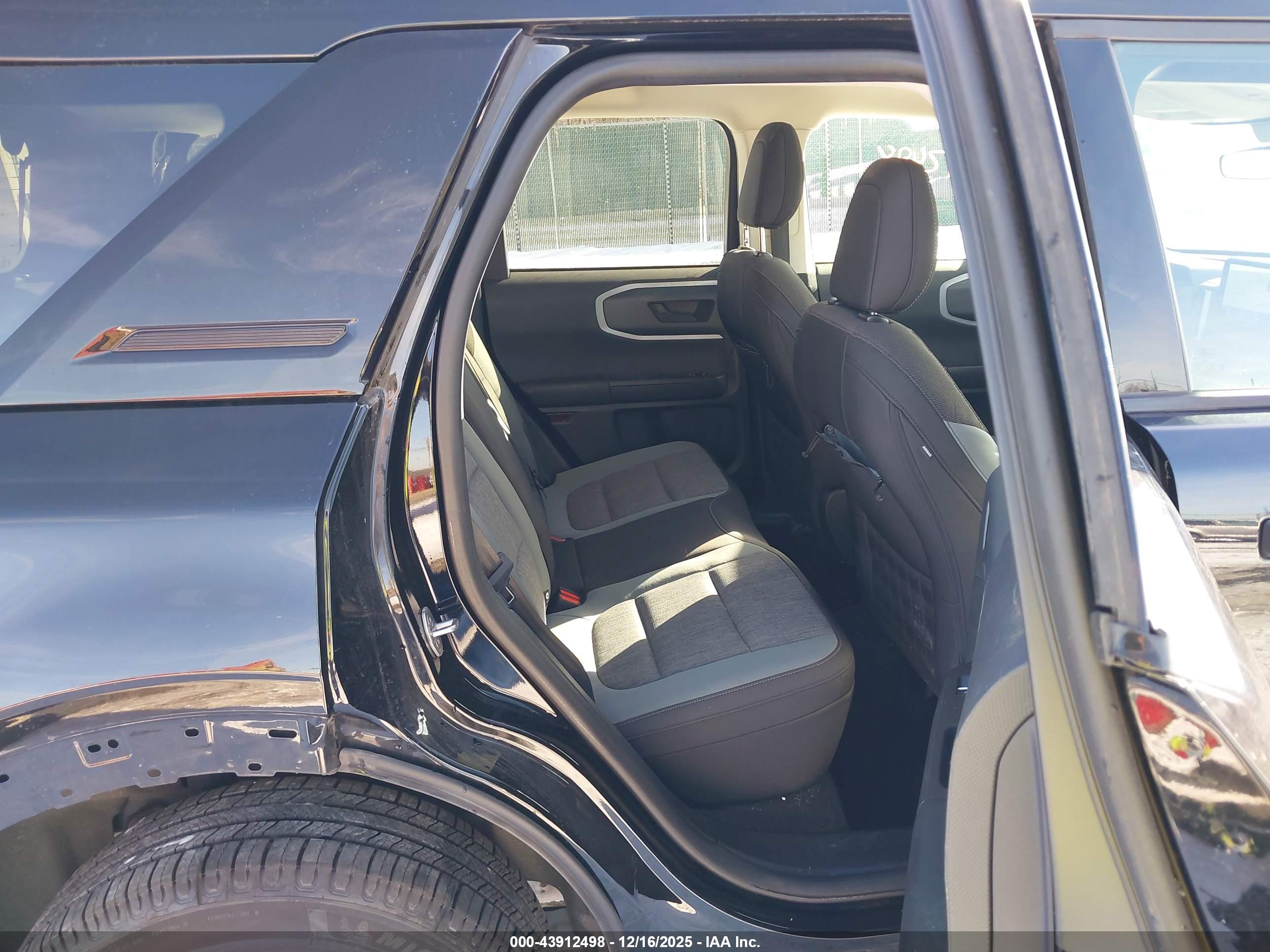 FORD BRONCO image 8