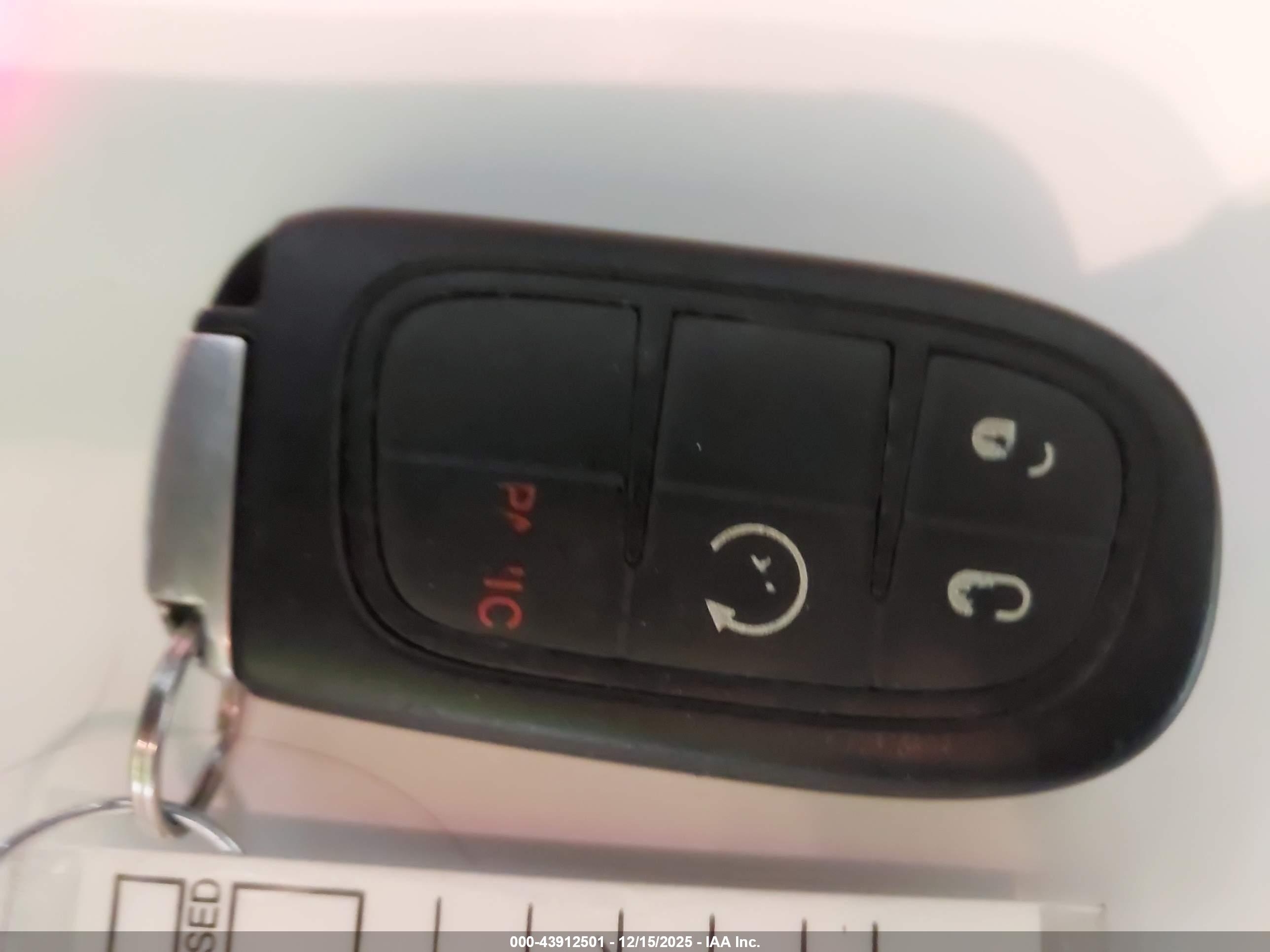 JEEP CHEROKEE image 11