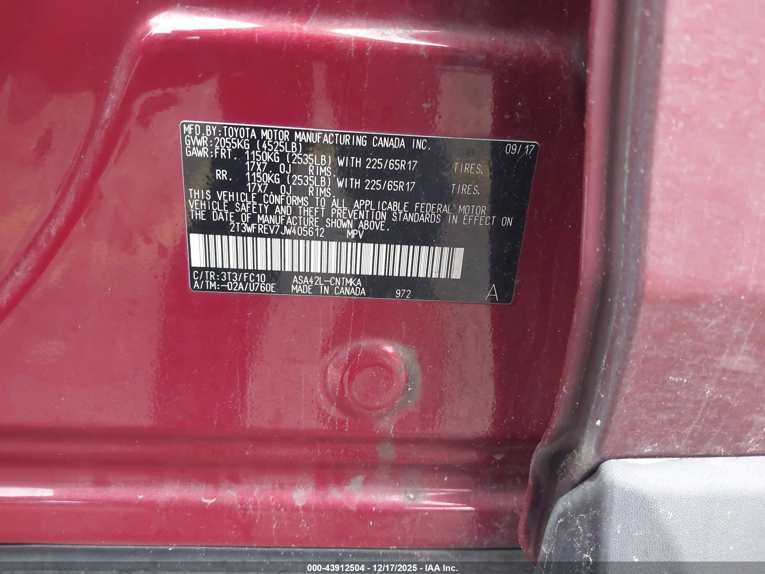 TOYOTA RAV4 image 9