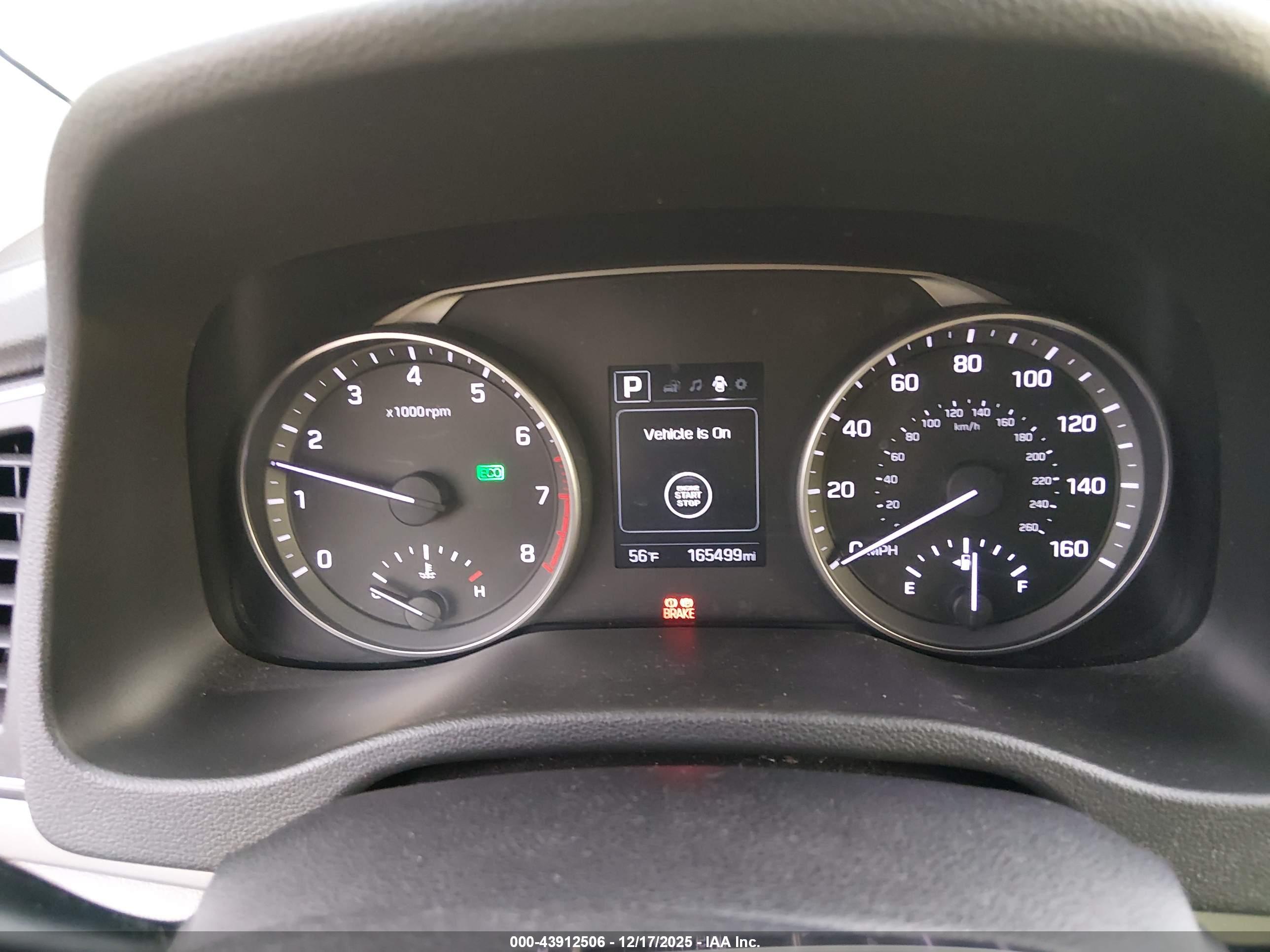 HYUNDAI ELANTRA image 7