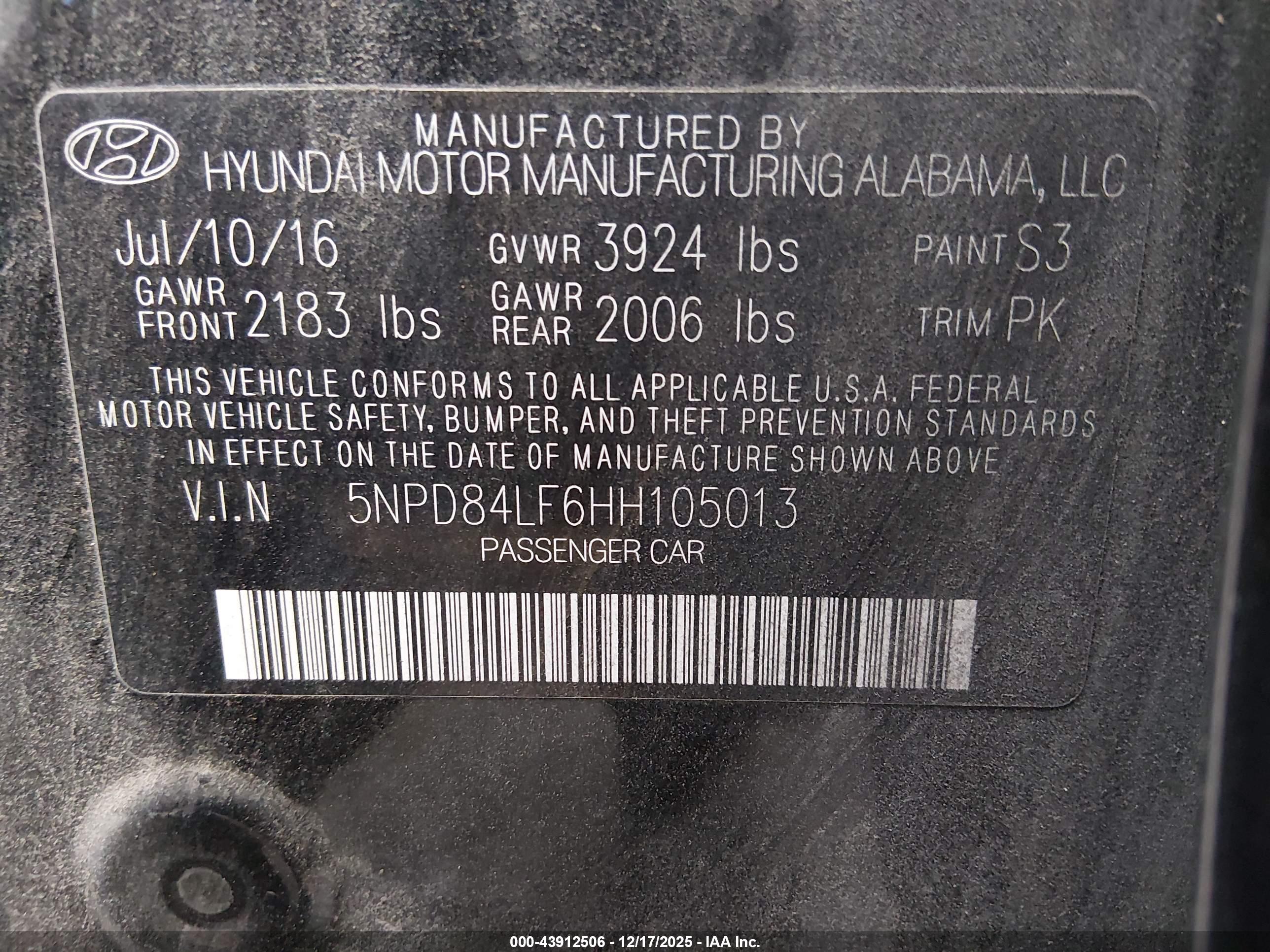 HYUNDAI ELANTRA image 9