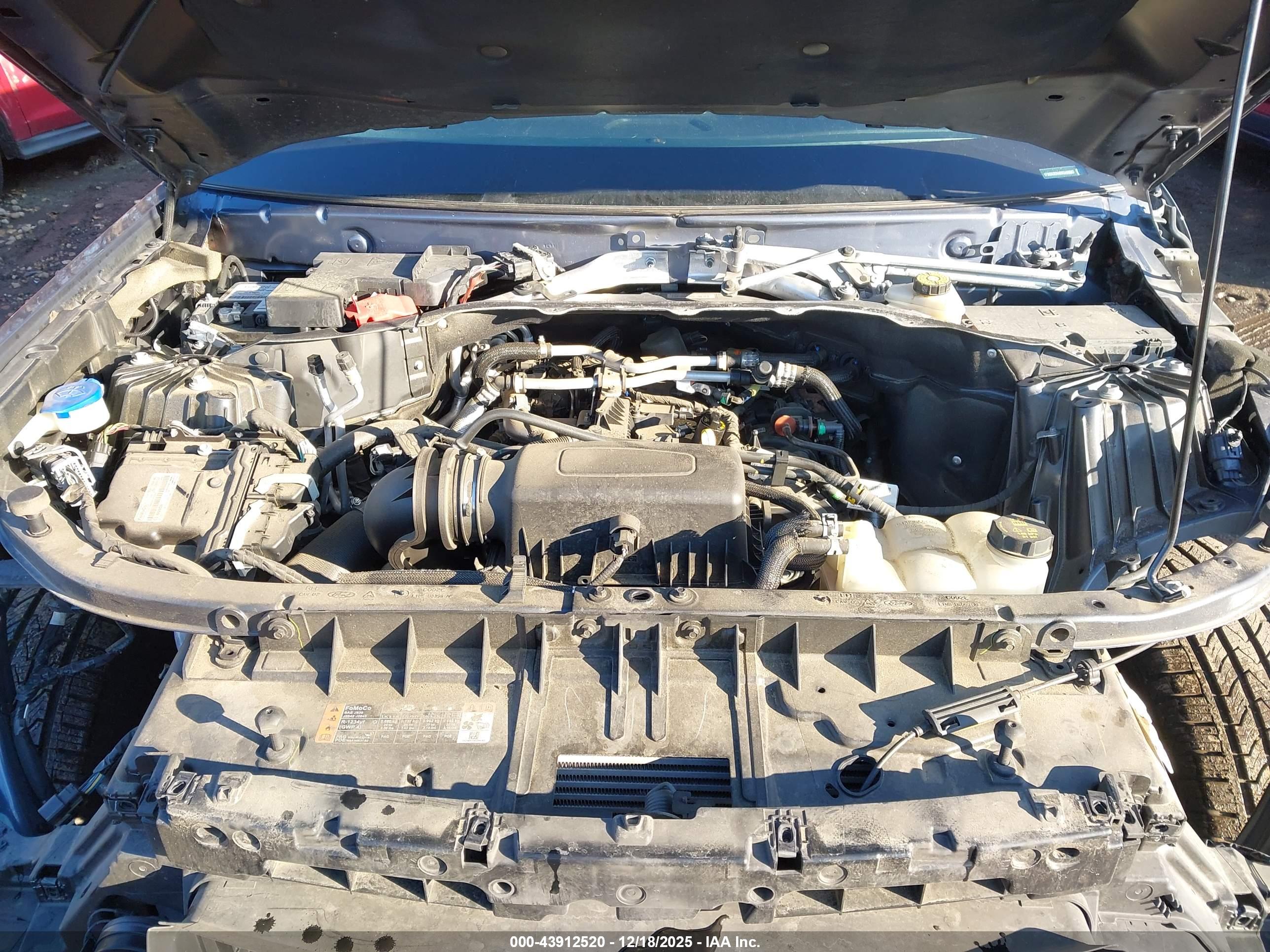 FORD EXPLORER image 10