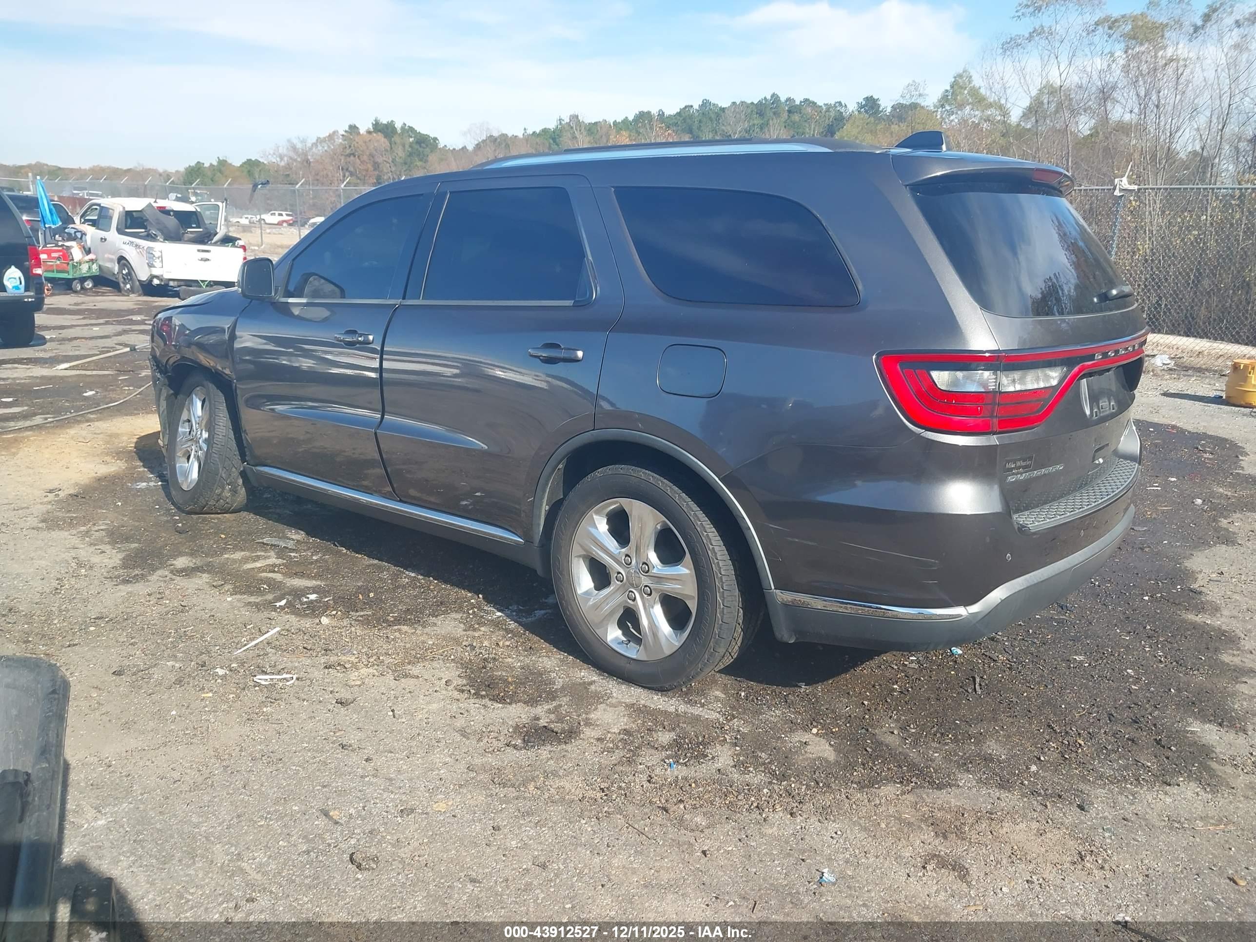 DODGE DURANGO image 3
