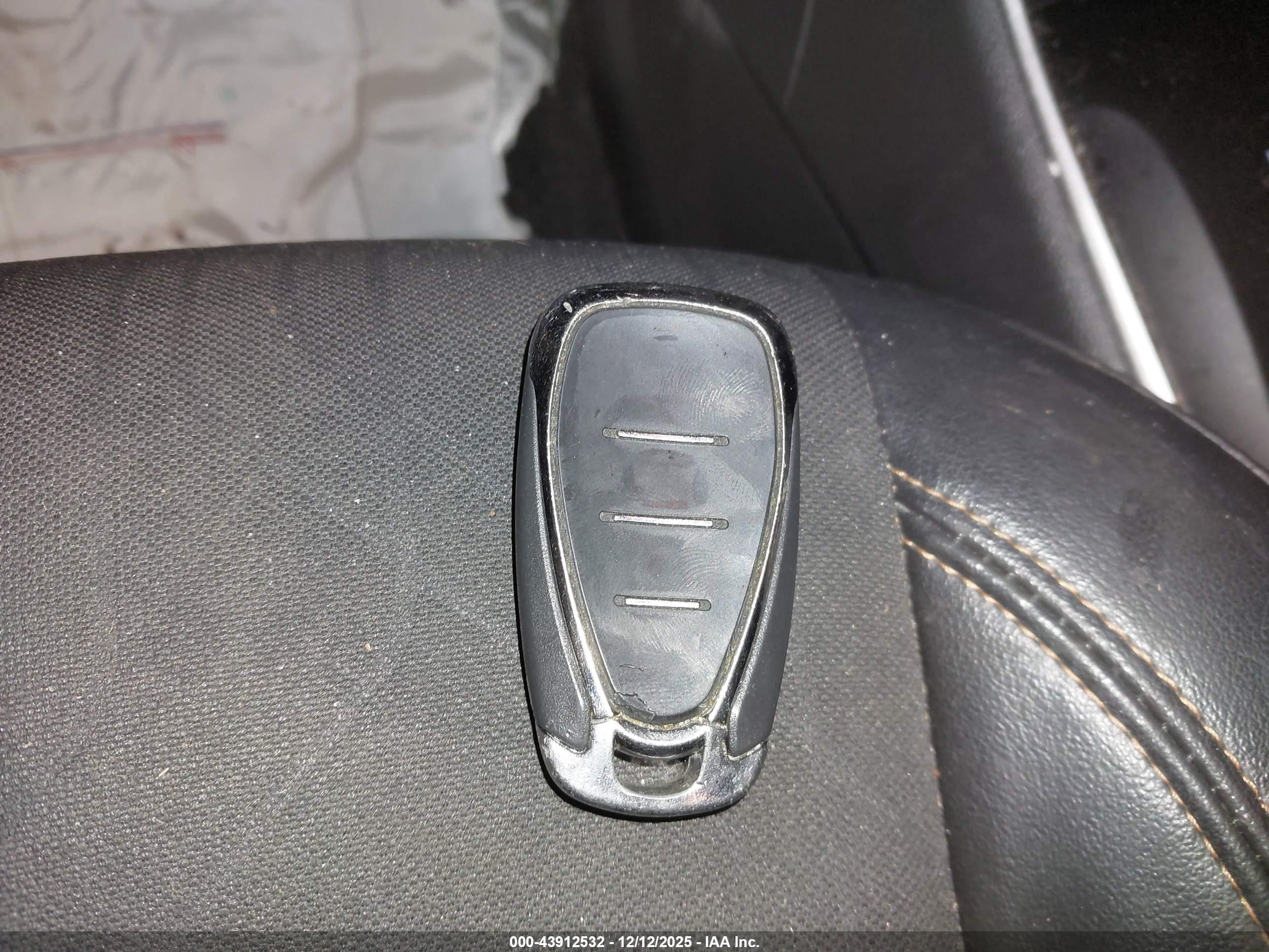 CHEVROLET TRAX image 11
