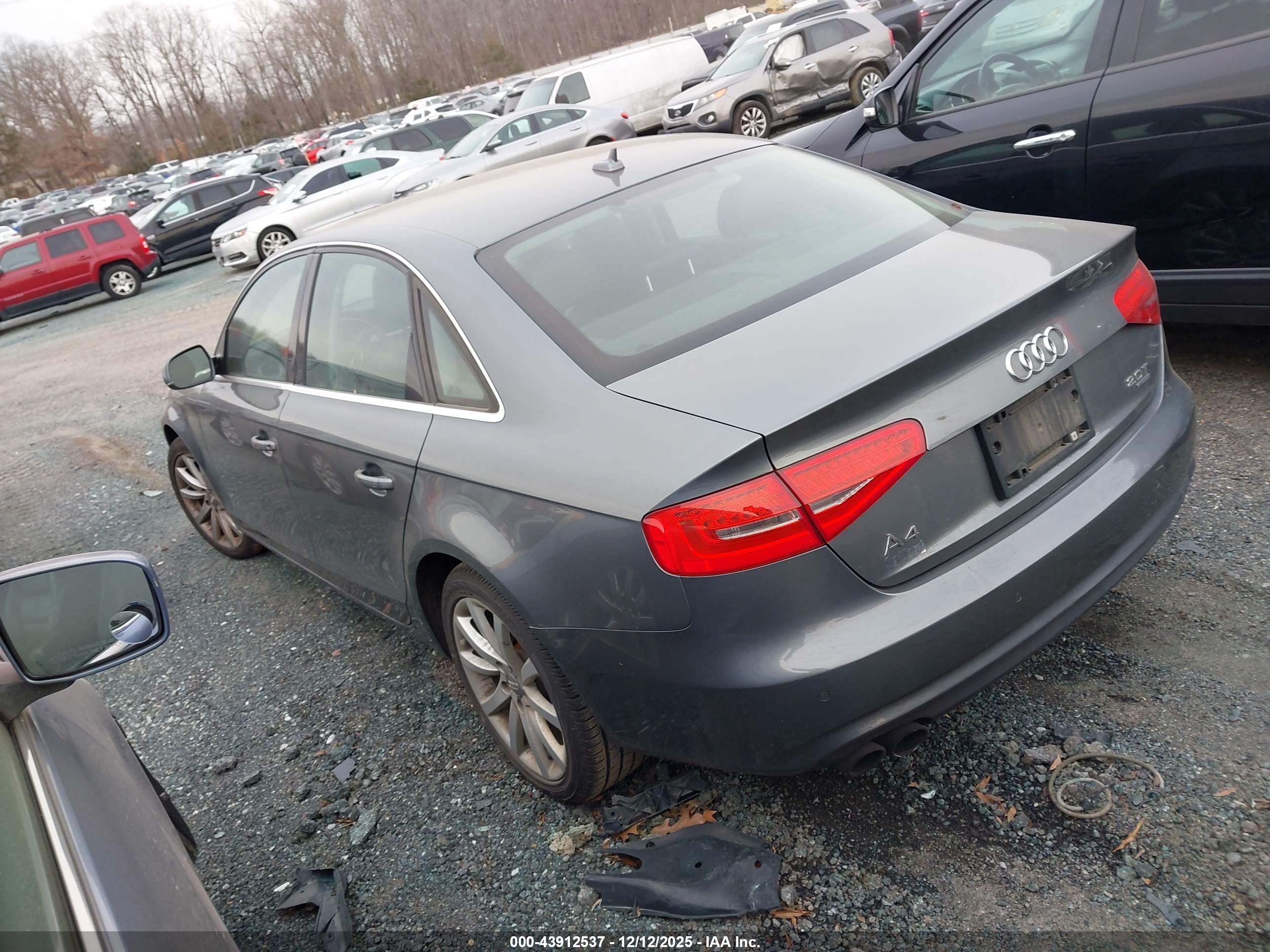 AUDI A4 image 3