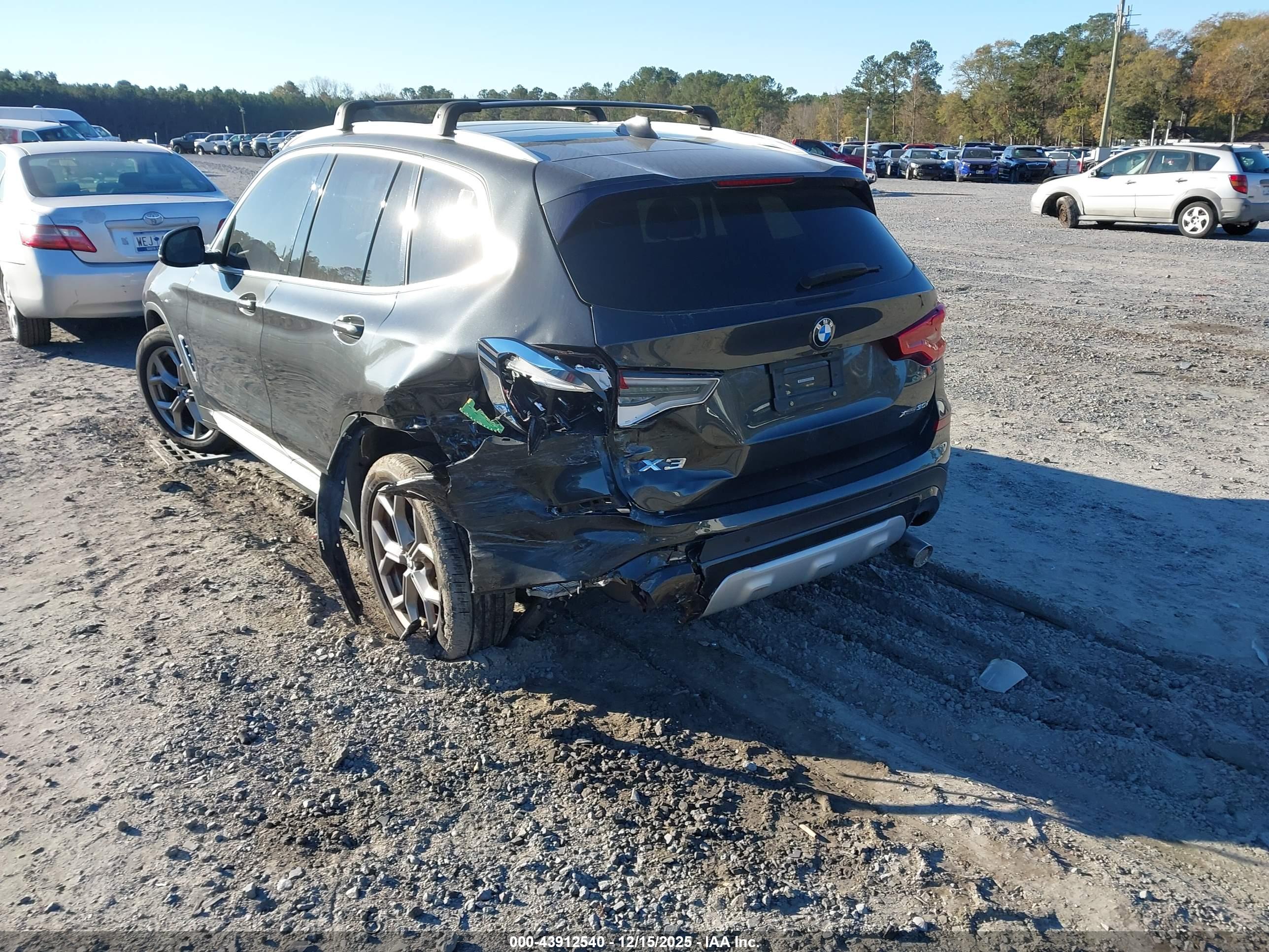 BMW X3 image 3