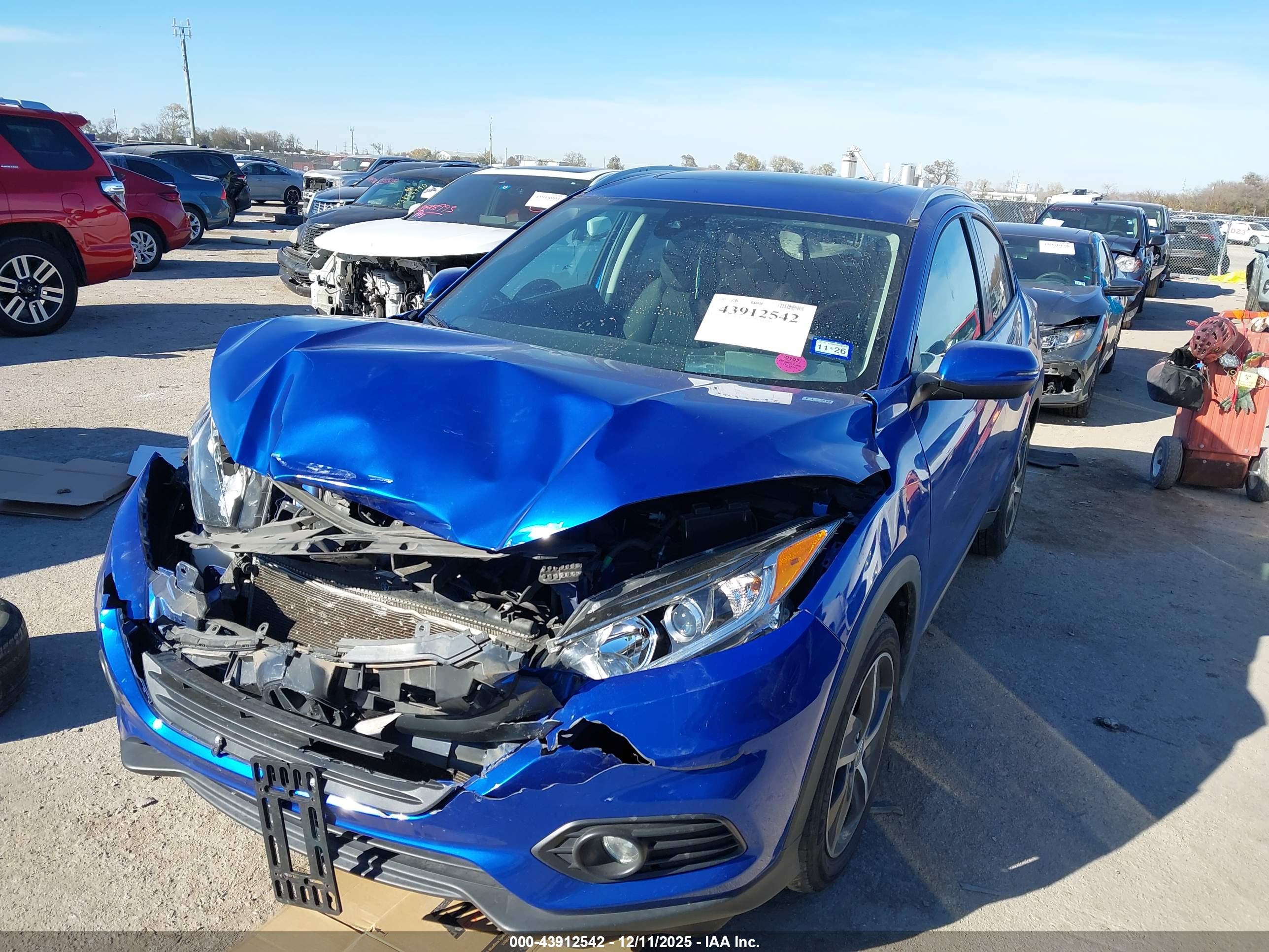HONDA HR-V image 2