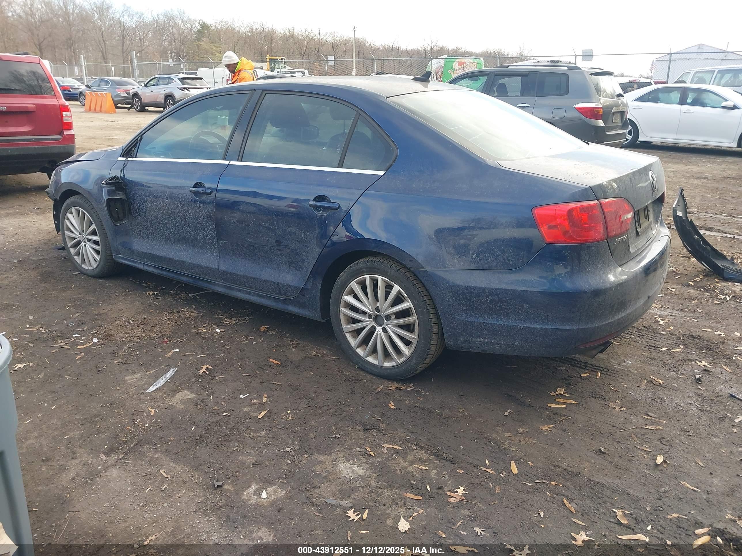 VOLKSWAGEN JETTA image 3