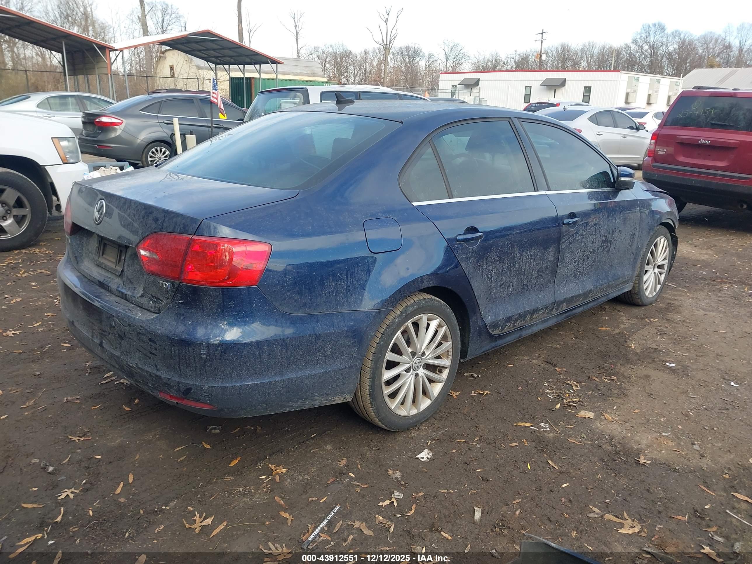 VOLKSWAGEN JETTA image 4
