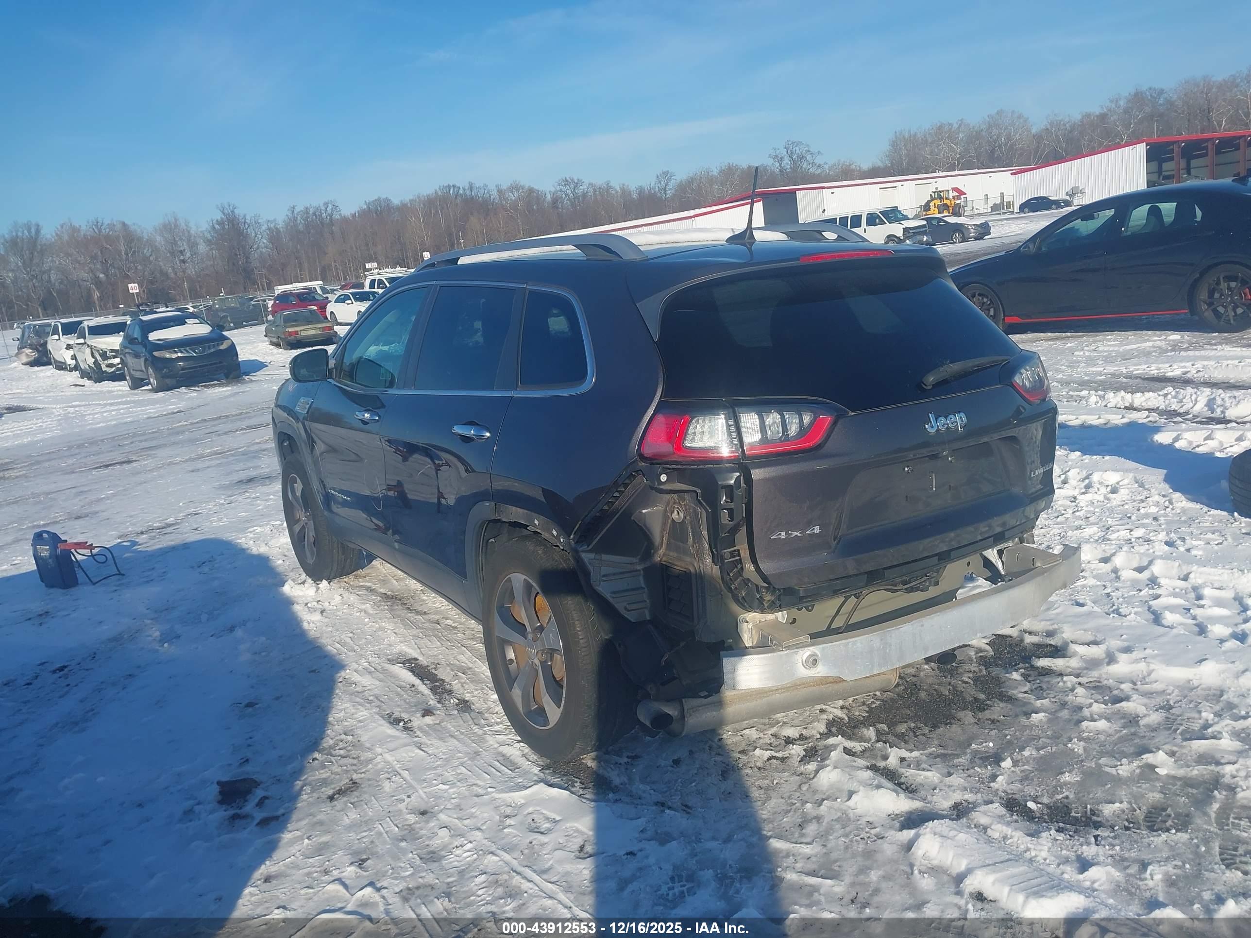 JEEP CHEROKEE image 3