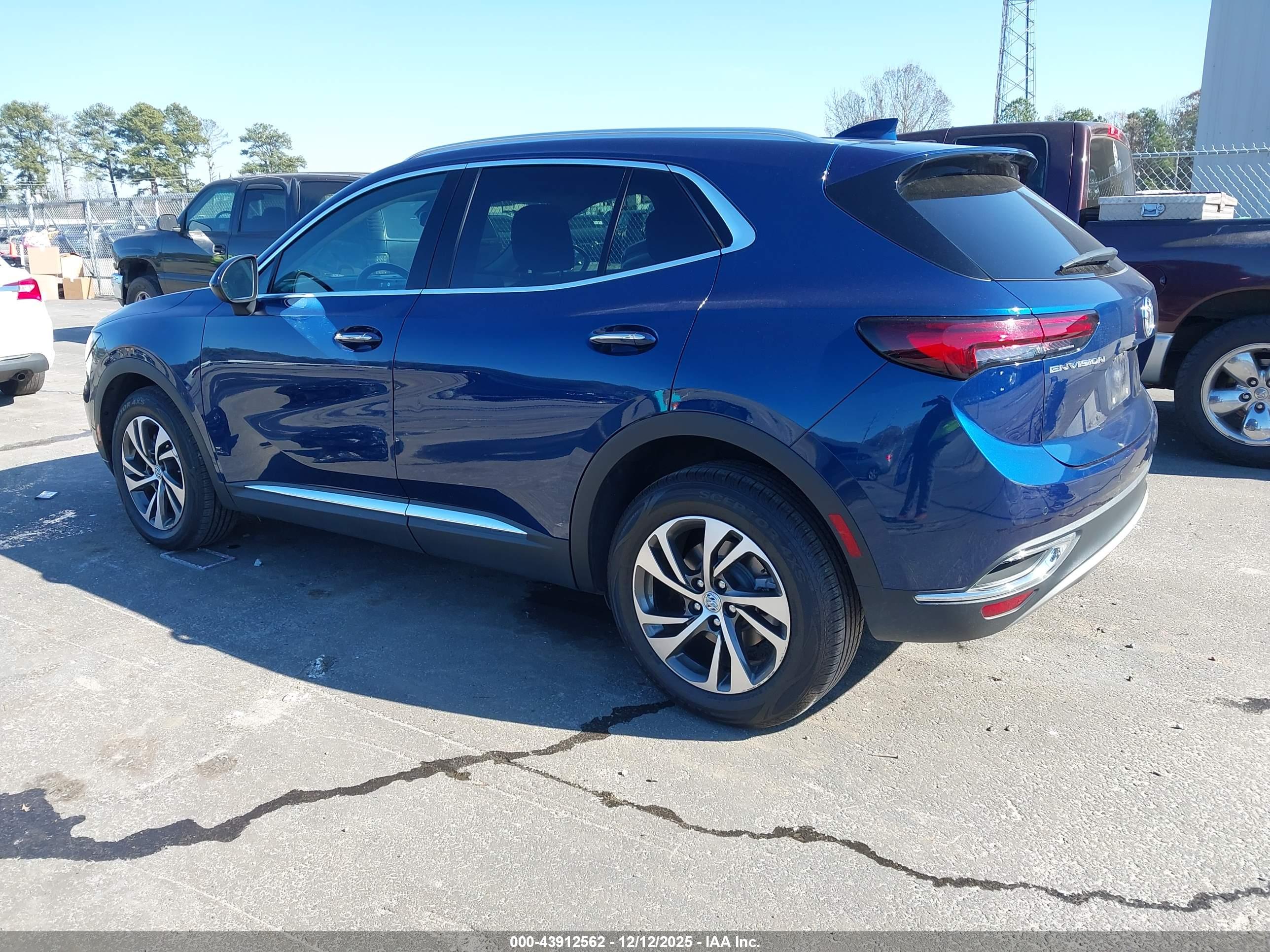 BUICK ENVISION image 3