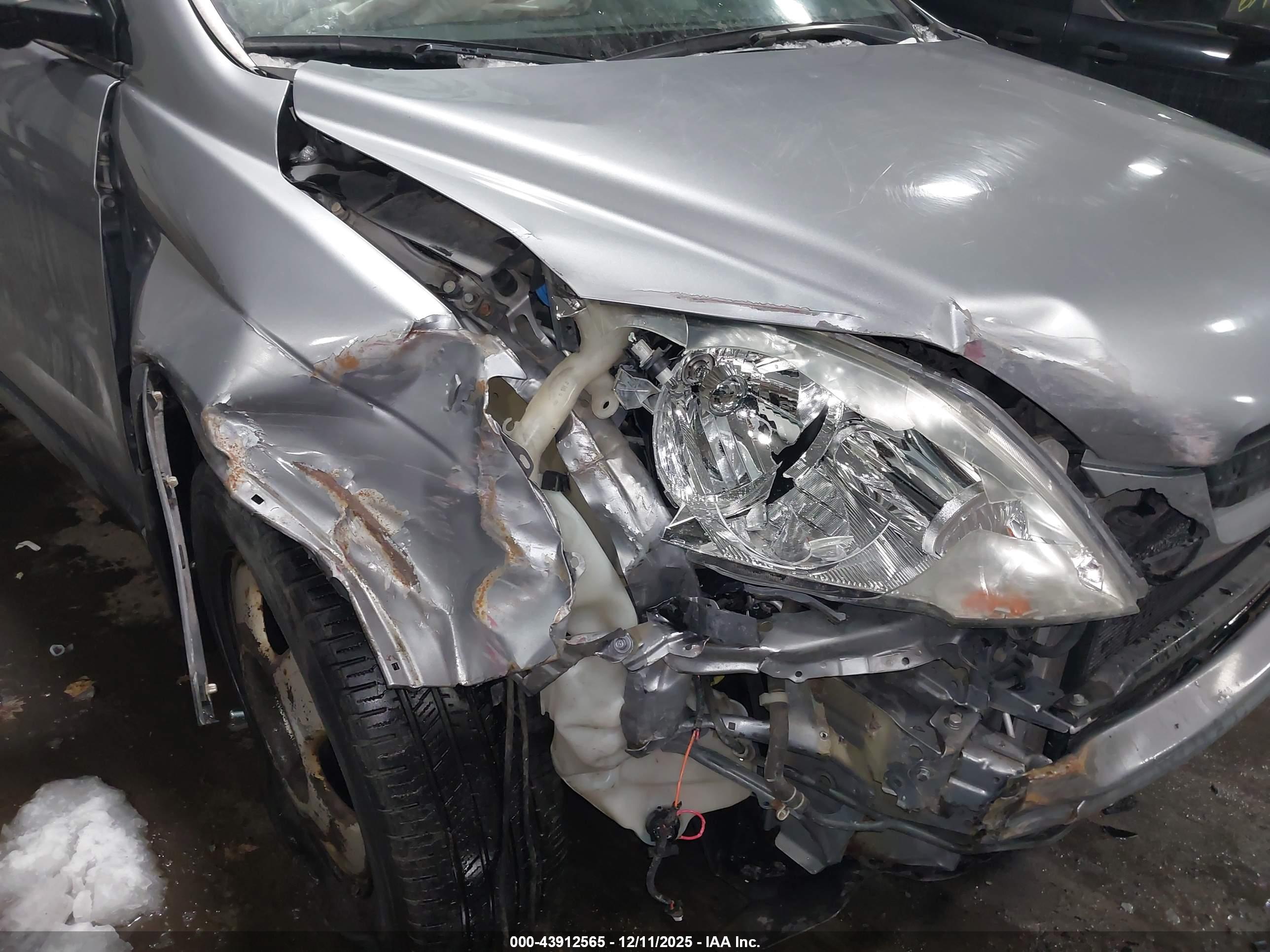 HONDA CR-V image 6