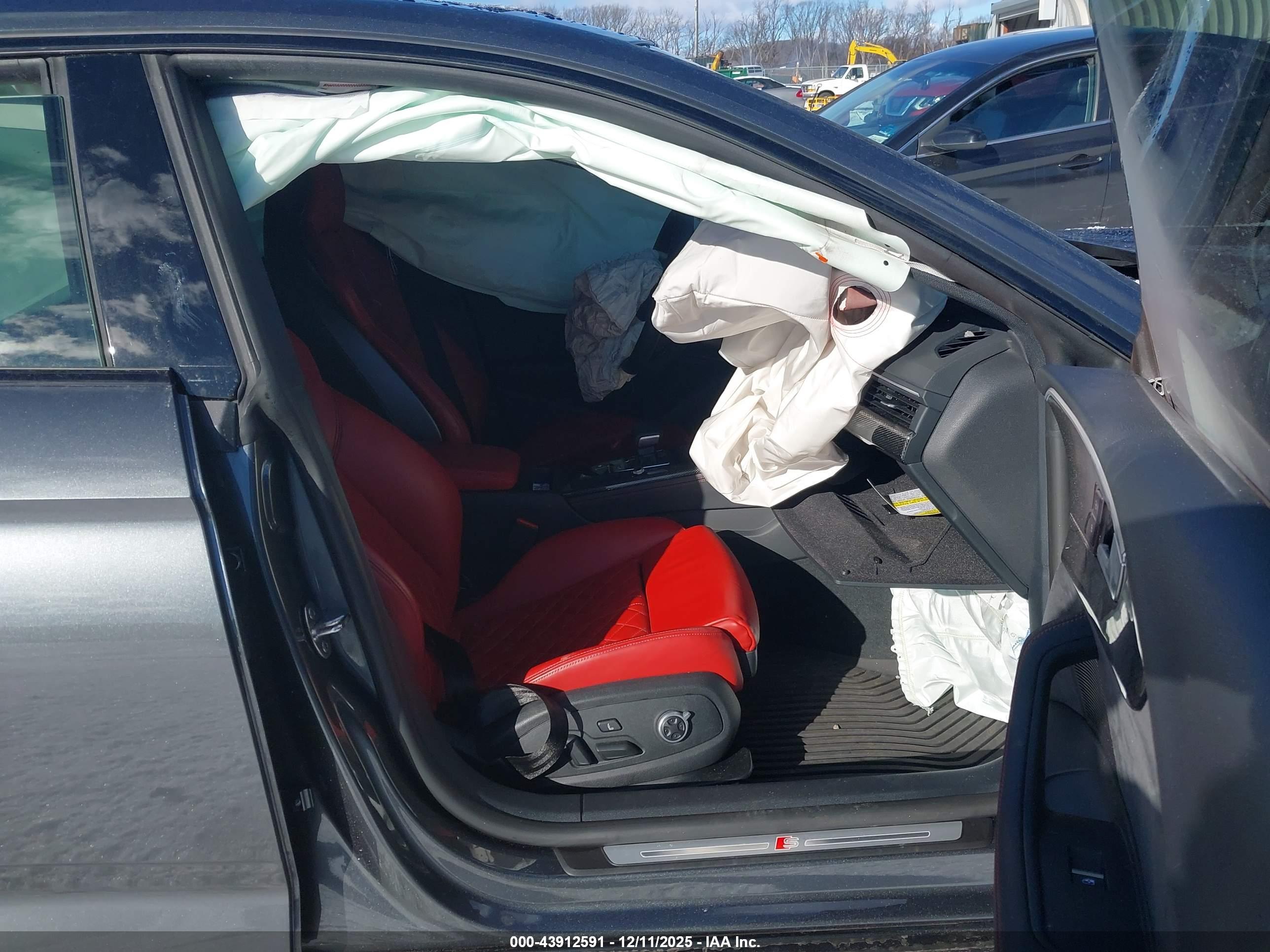 AUDI S5 image 5