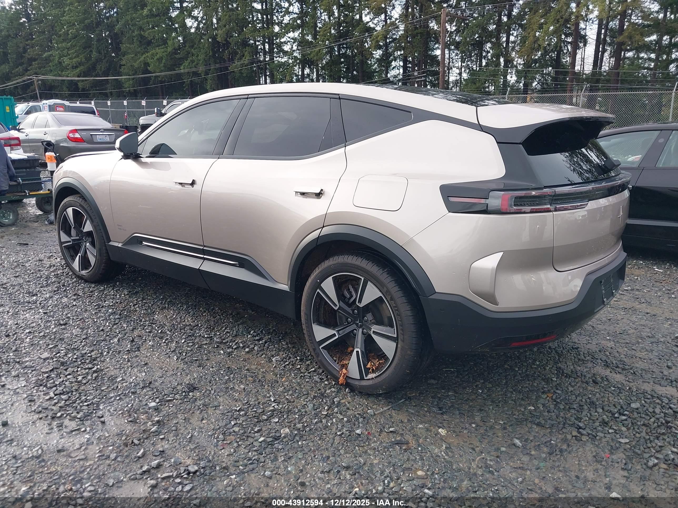 POLESTAR 3 image 3