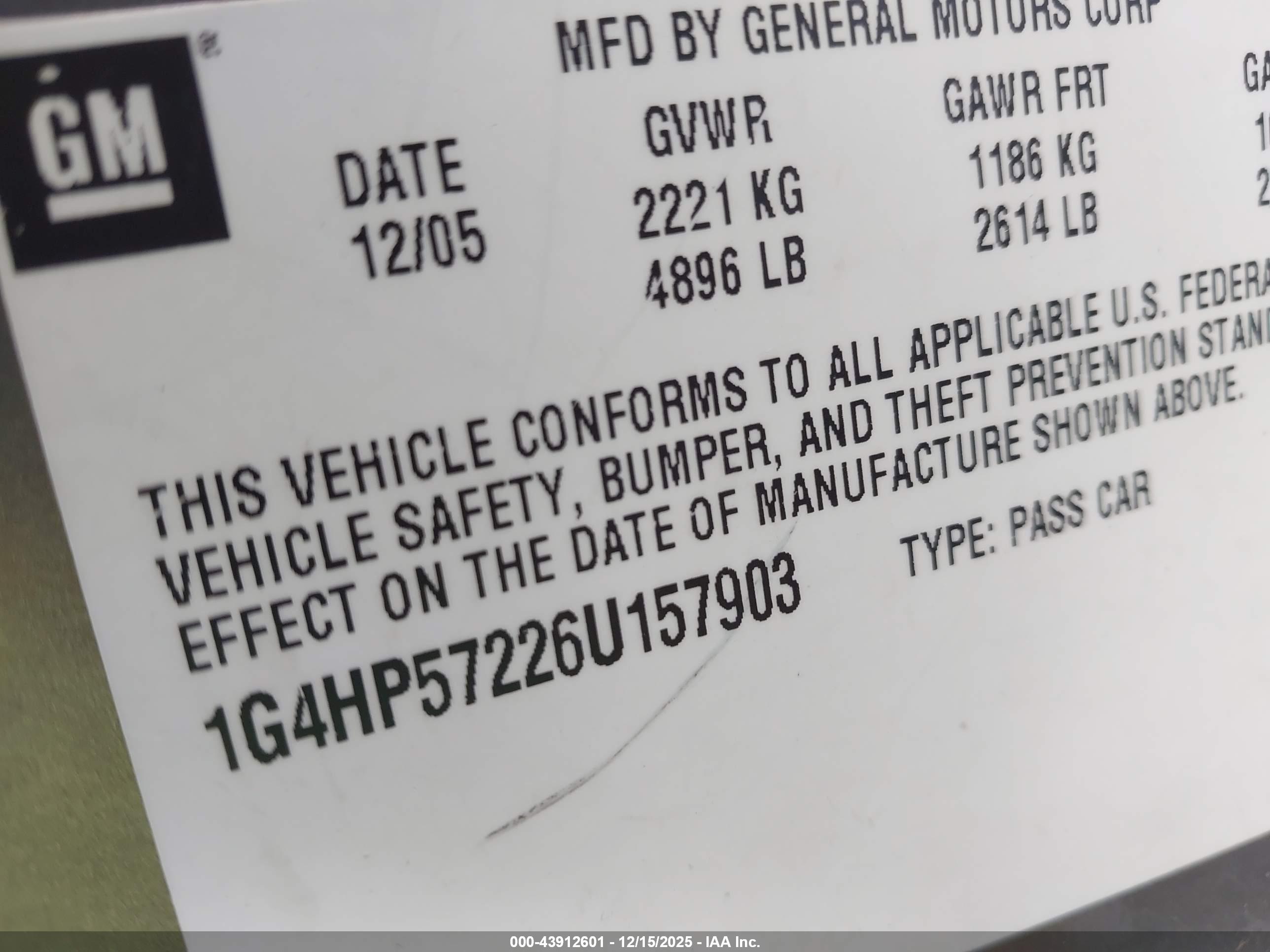 BUICK LUCERNE image 9