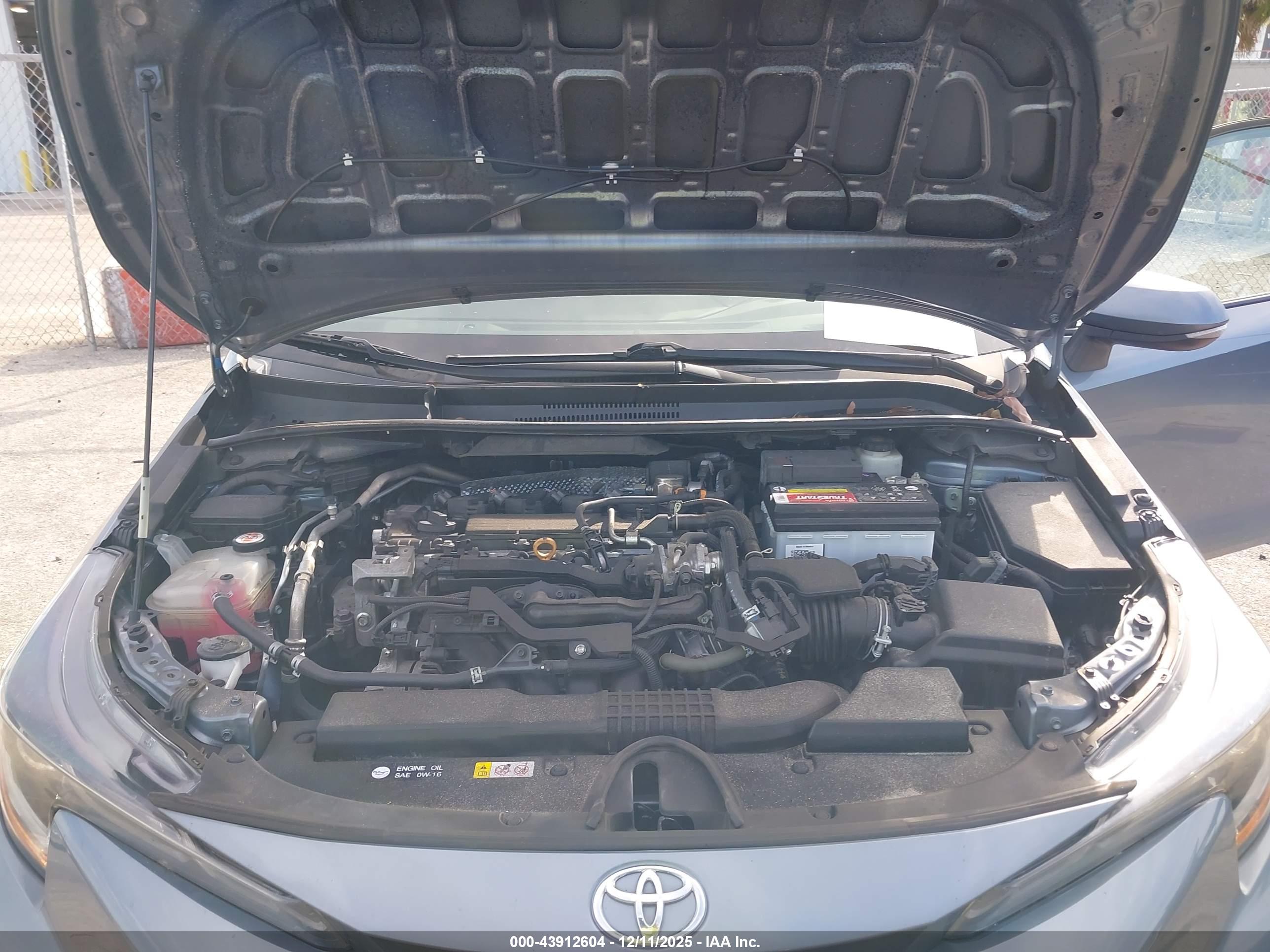 TOYOTA COROLLA image 10