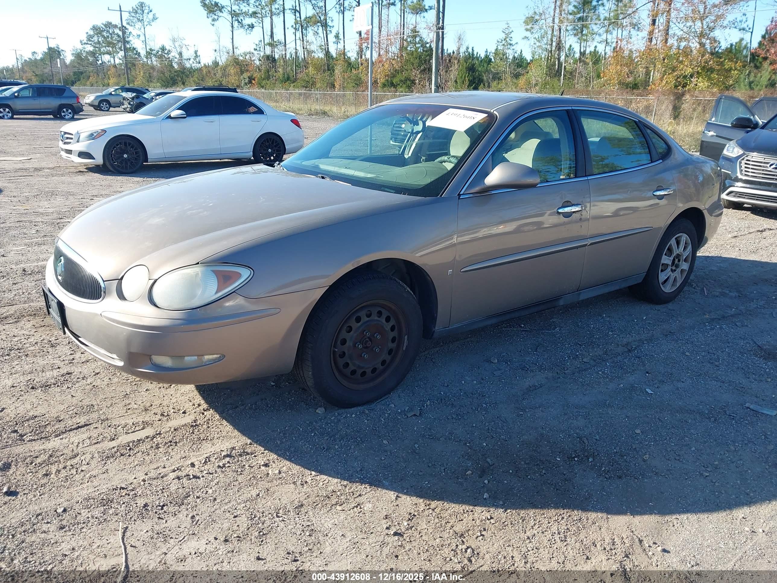 BUICK LACROSSE image 2