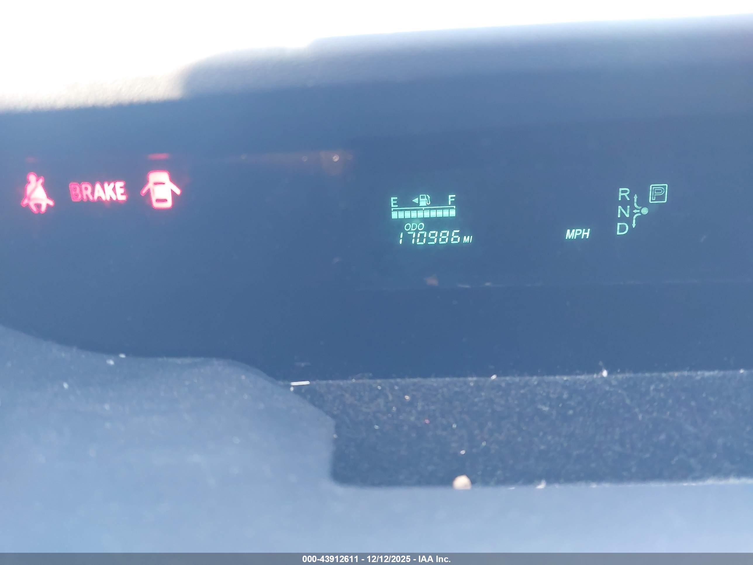 TOYOTA PRIUS image 7
