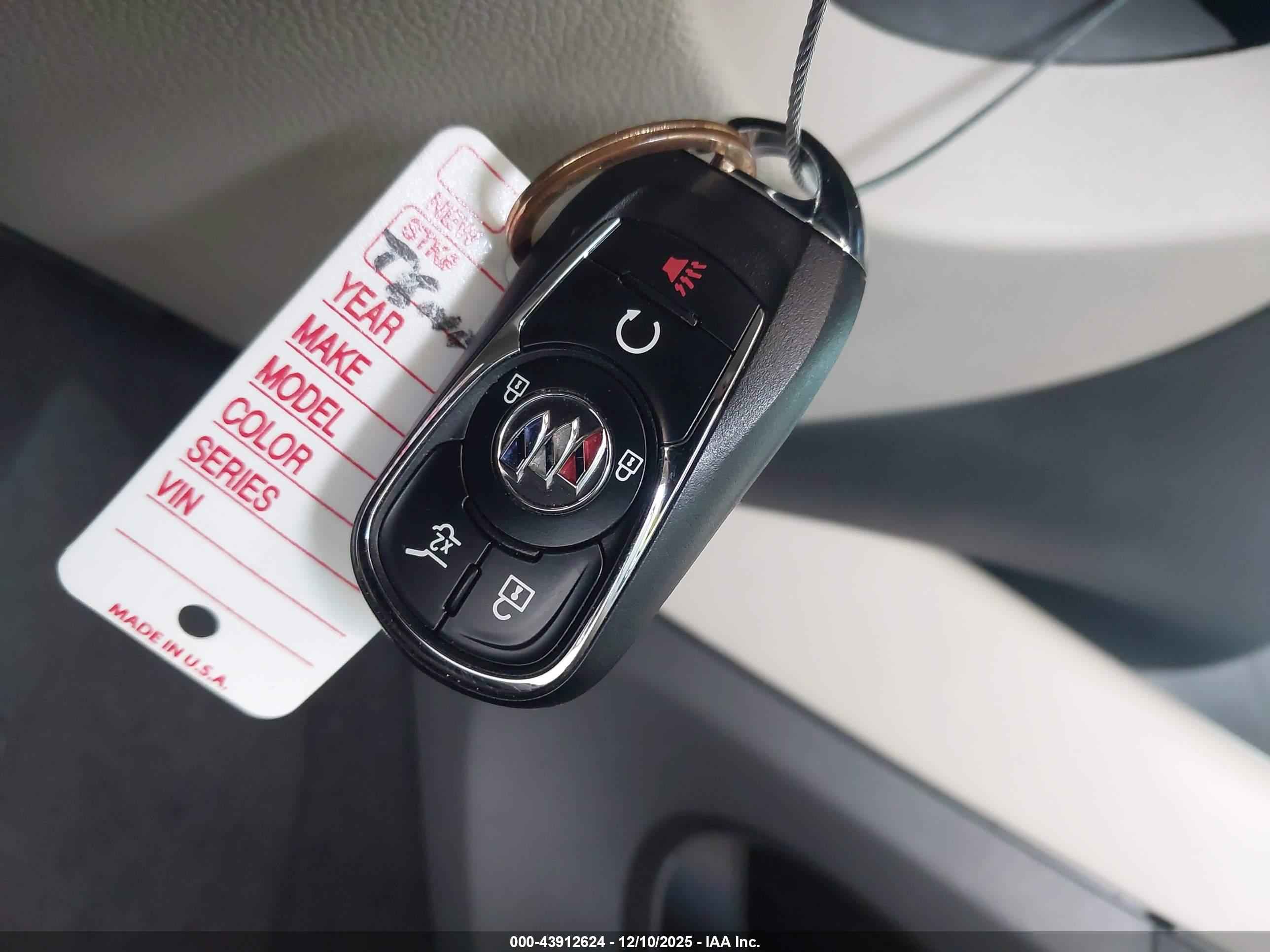 BUICK ENCLAVE image 11