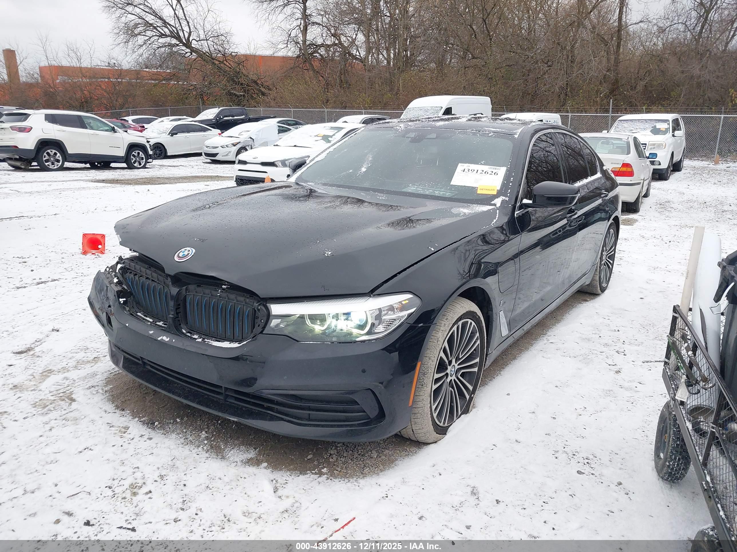 BMW 530E image 2
