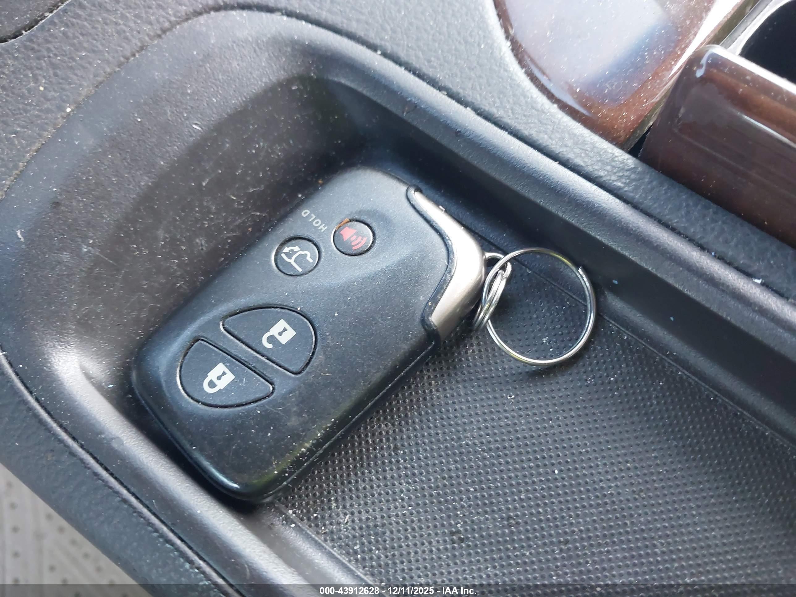 LEXUS RX image 11