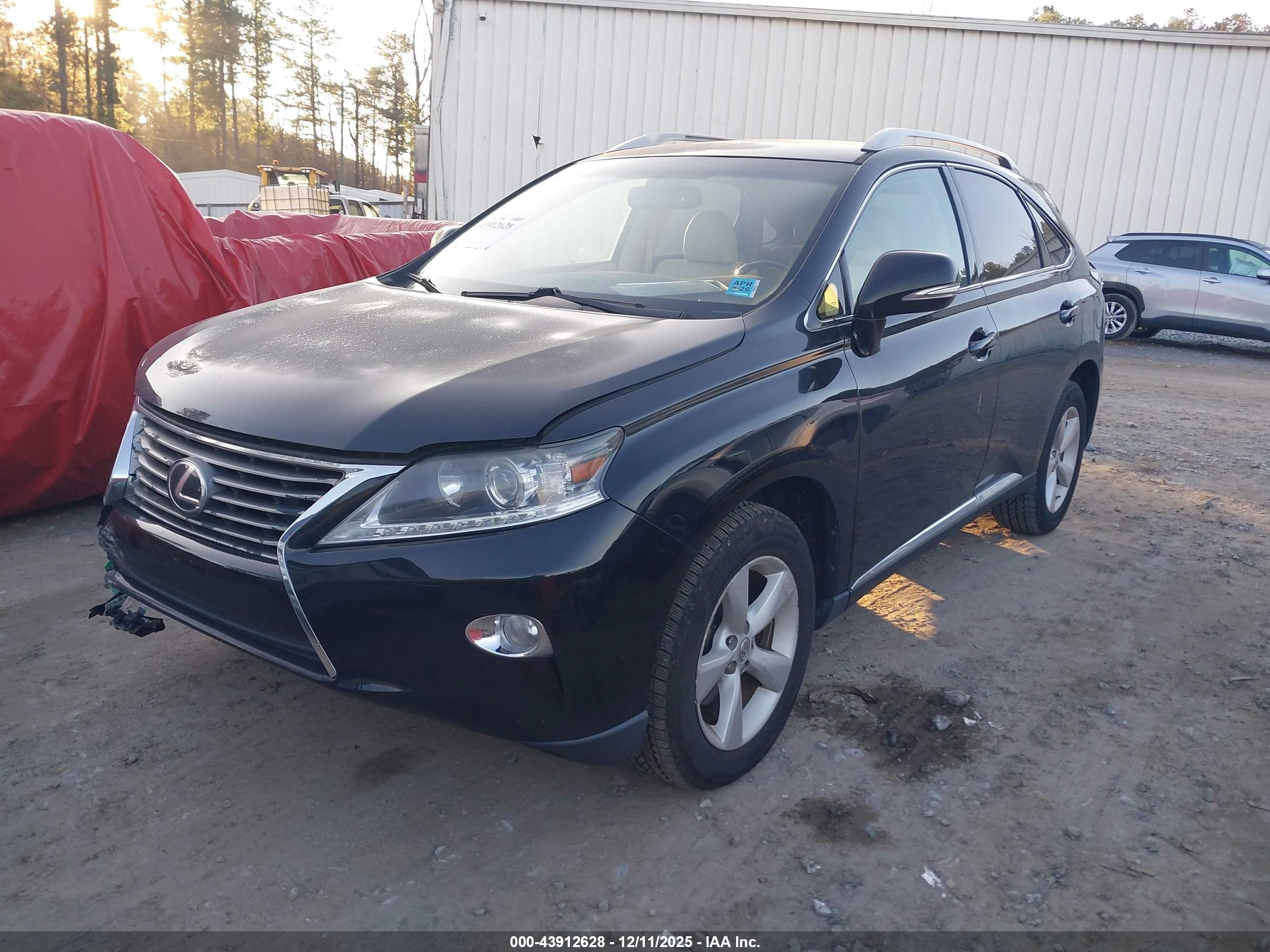 LEXUS RX image 2
